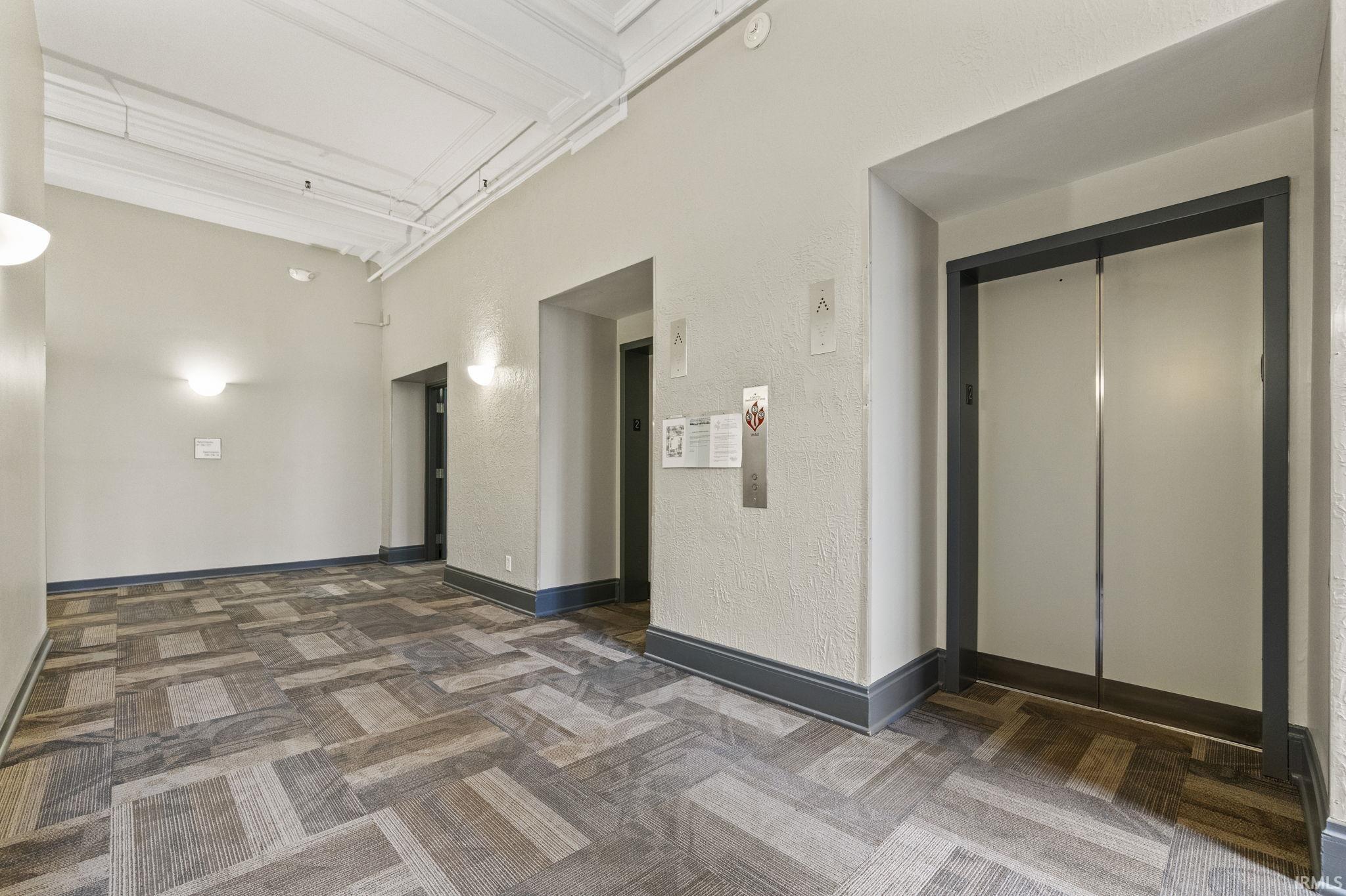 112 W Washington Boulevard 433