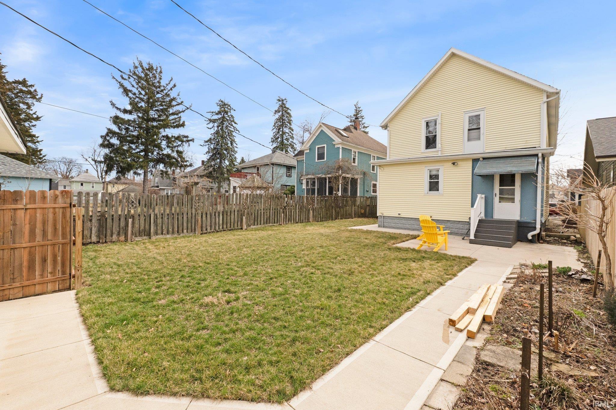 Photo 31 of 1138 W Packard Avenue
