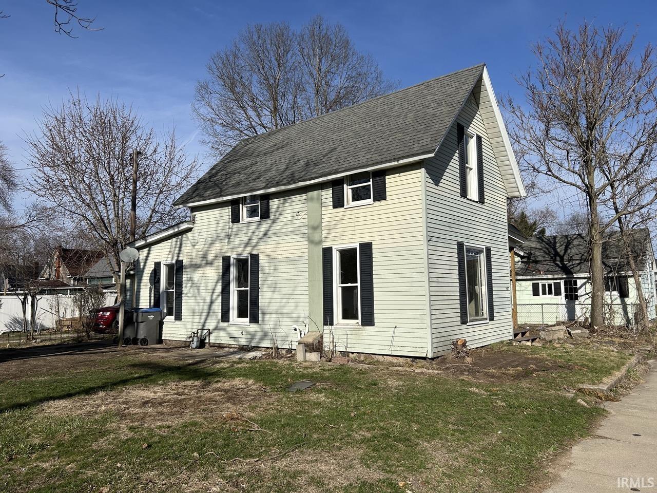 Photo 2 of 307 W Plymouth Avenue