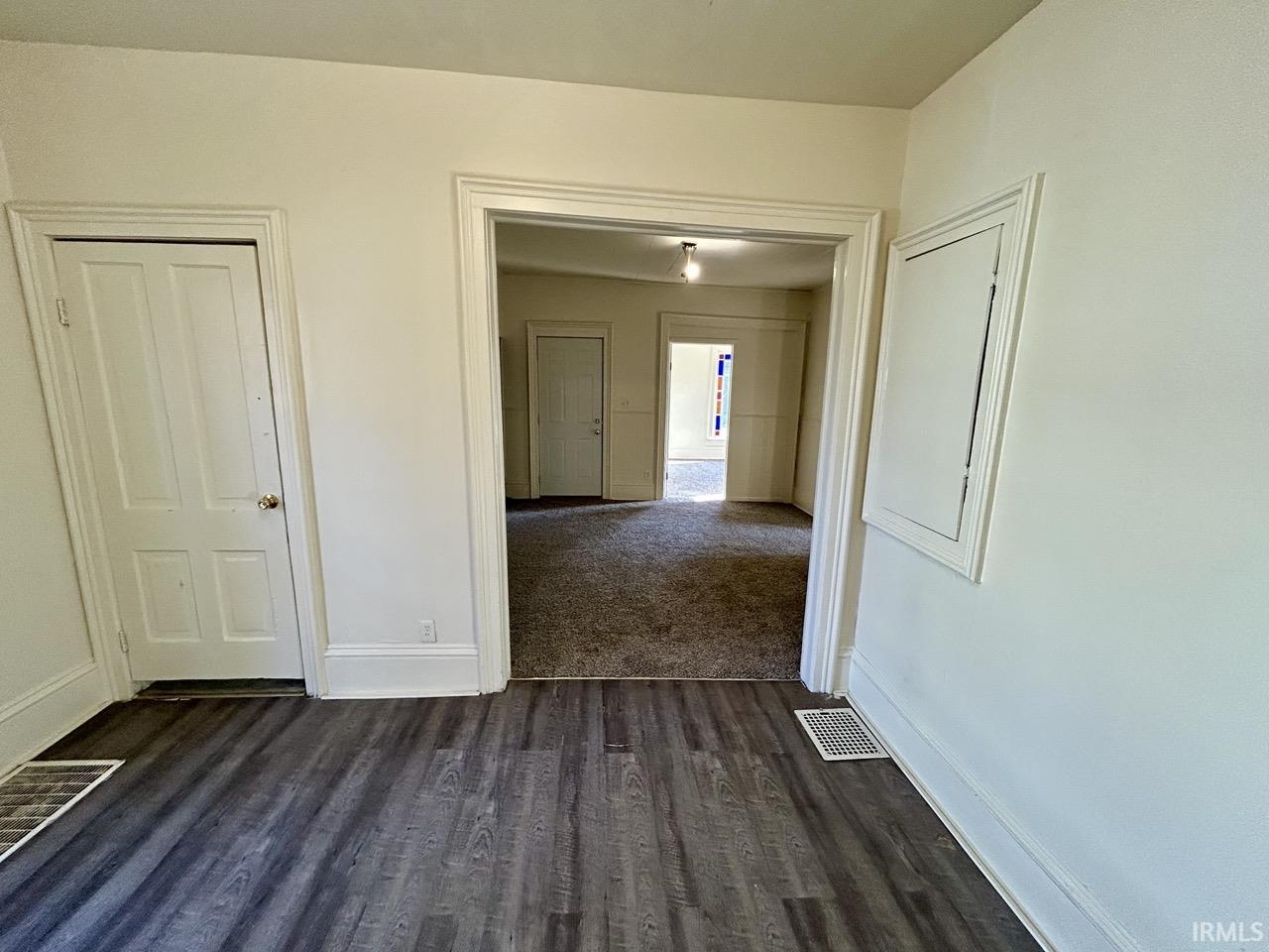Photo 9 of 307 W Plymouth Avenue