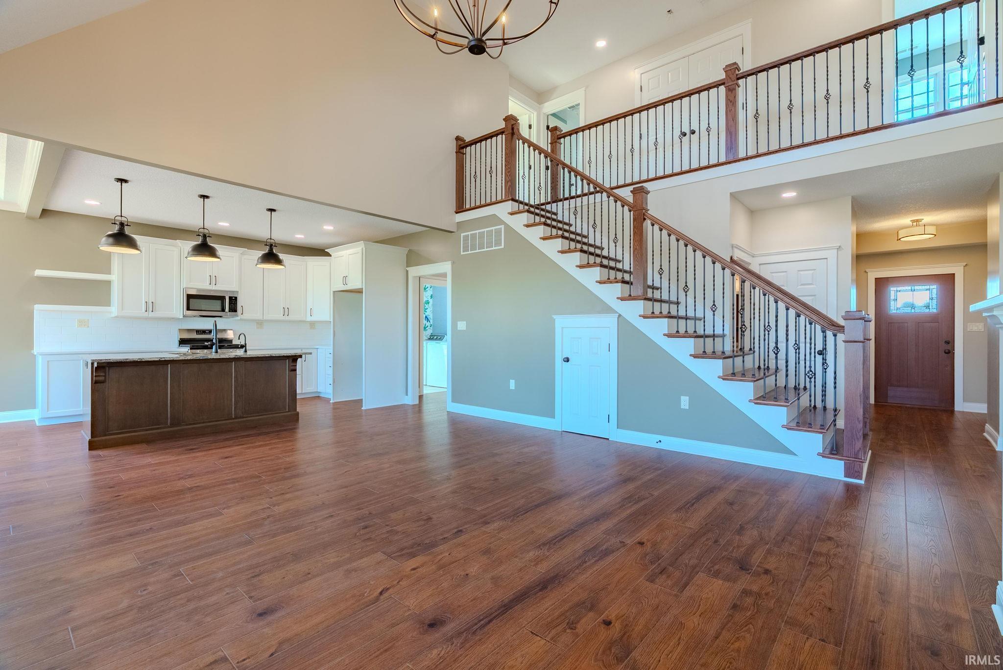 Photo 6 of 16 Creekside Lane