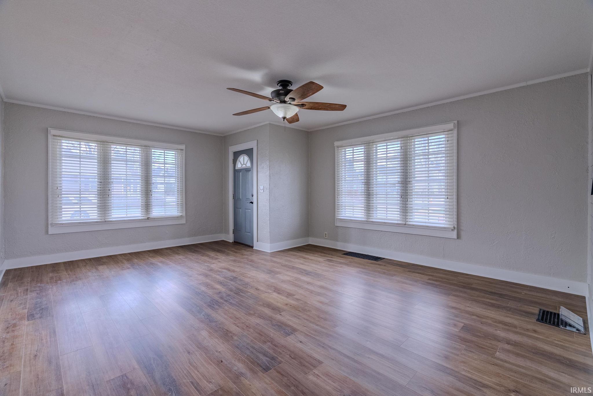 Photo 5 of 1473 Vernon Street