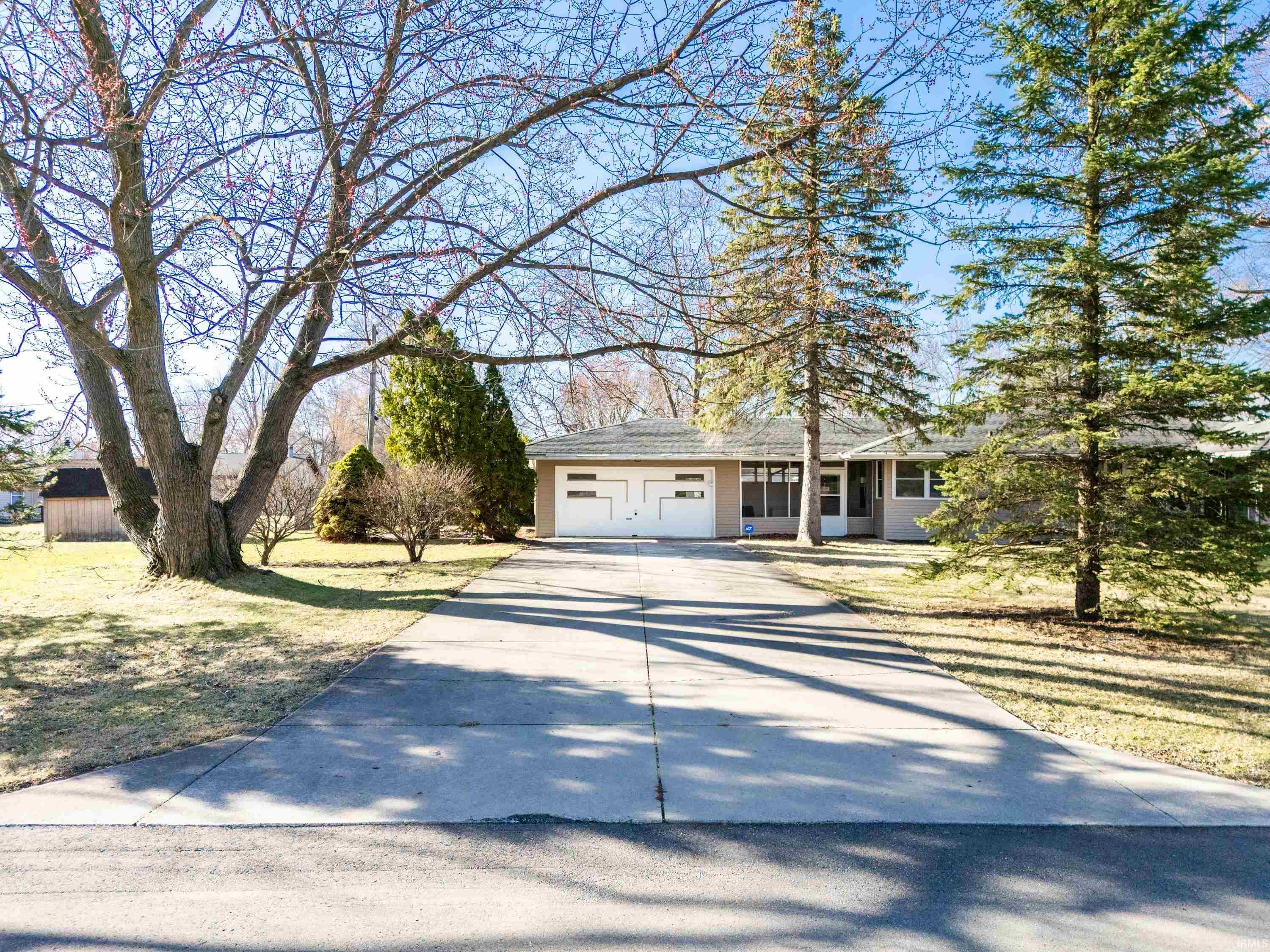 Photo 3 of 4978 Woodway Drive