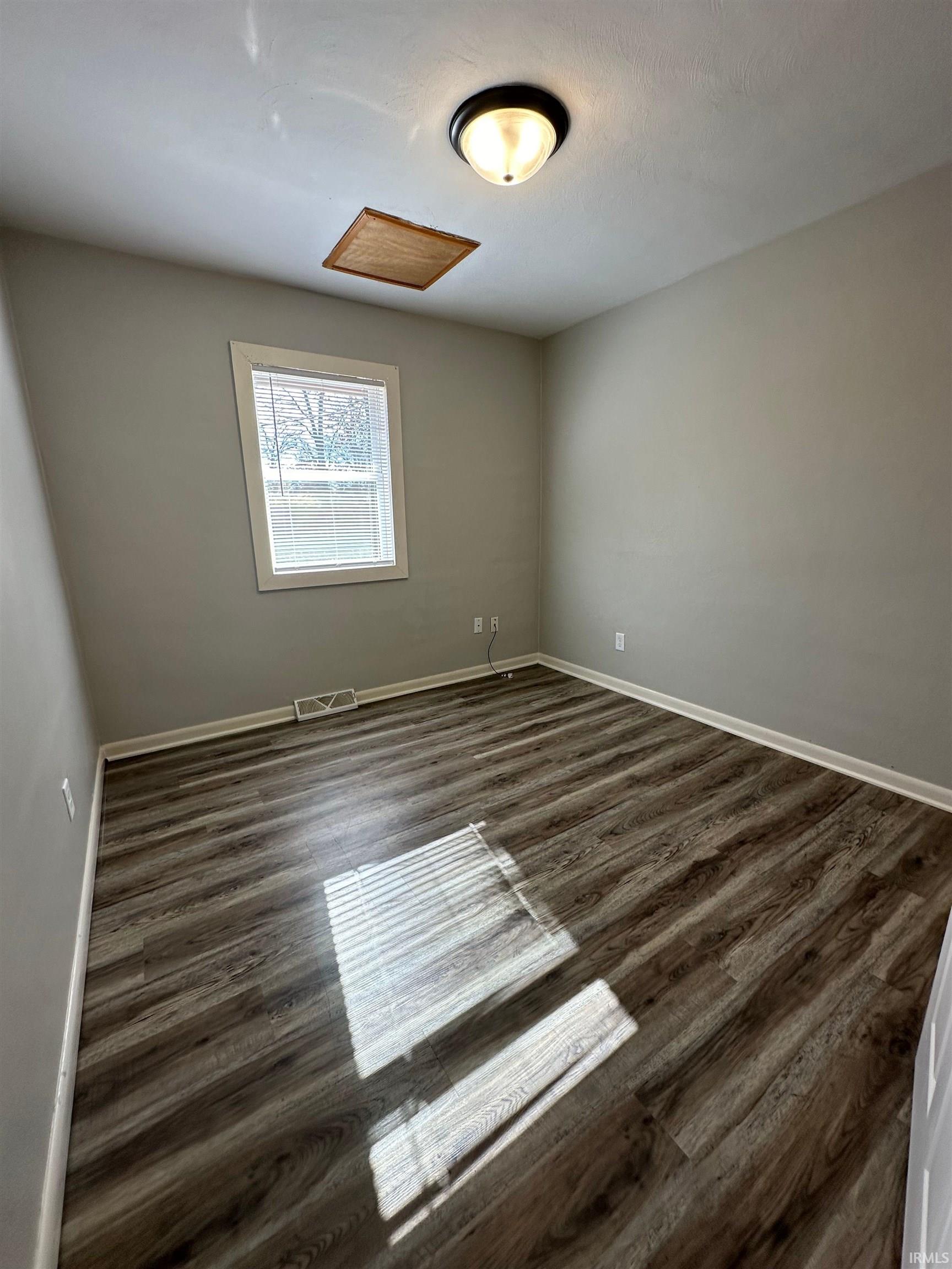 Photo 5 of 29954 Cardinal Avenue