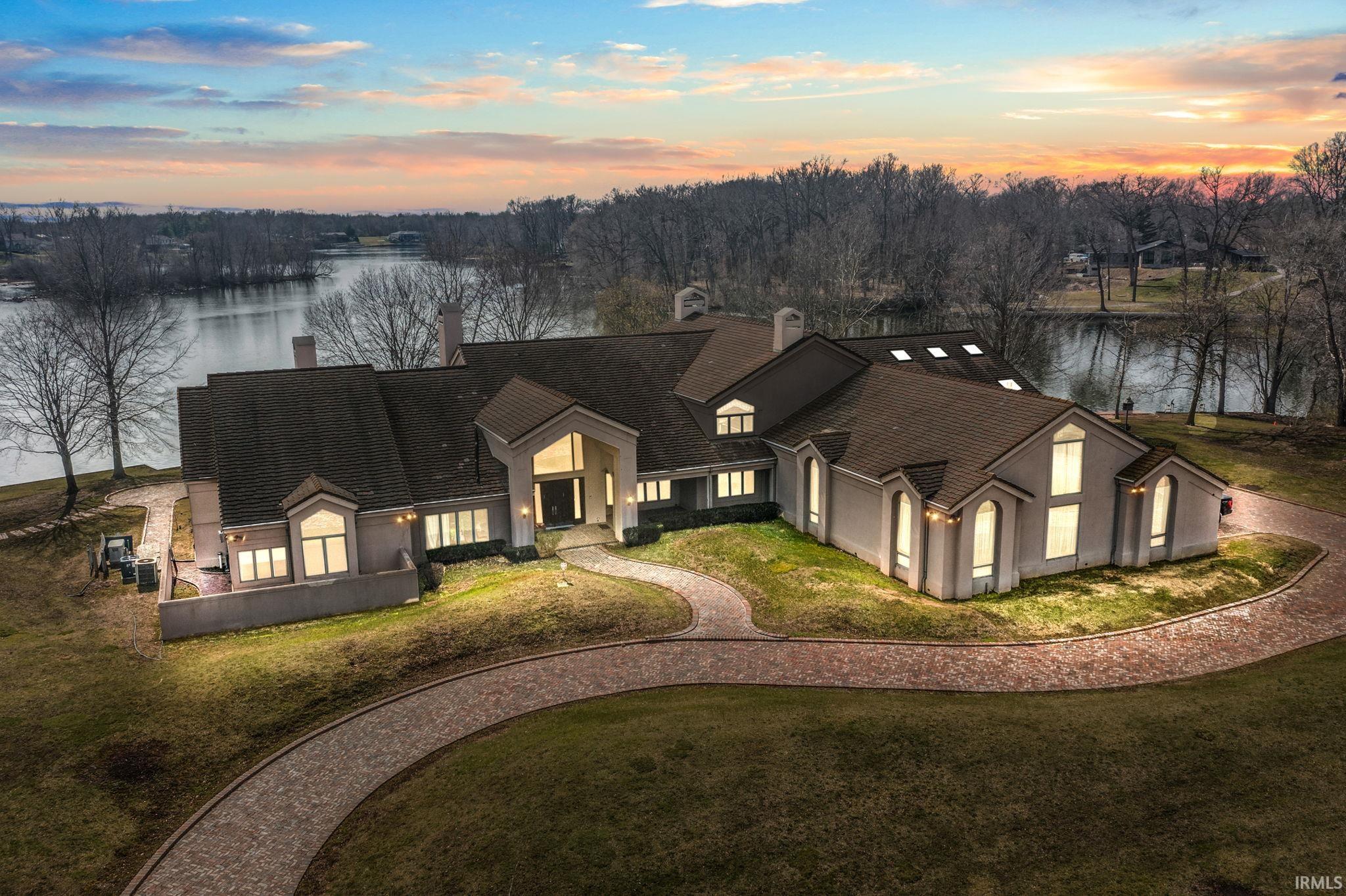 Homes for sale in Elkhart, IN | 27 Quail Is, Elkhart, IN 46514 | MLS# 202509689