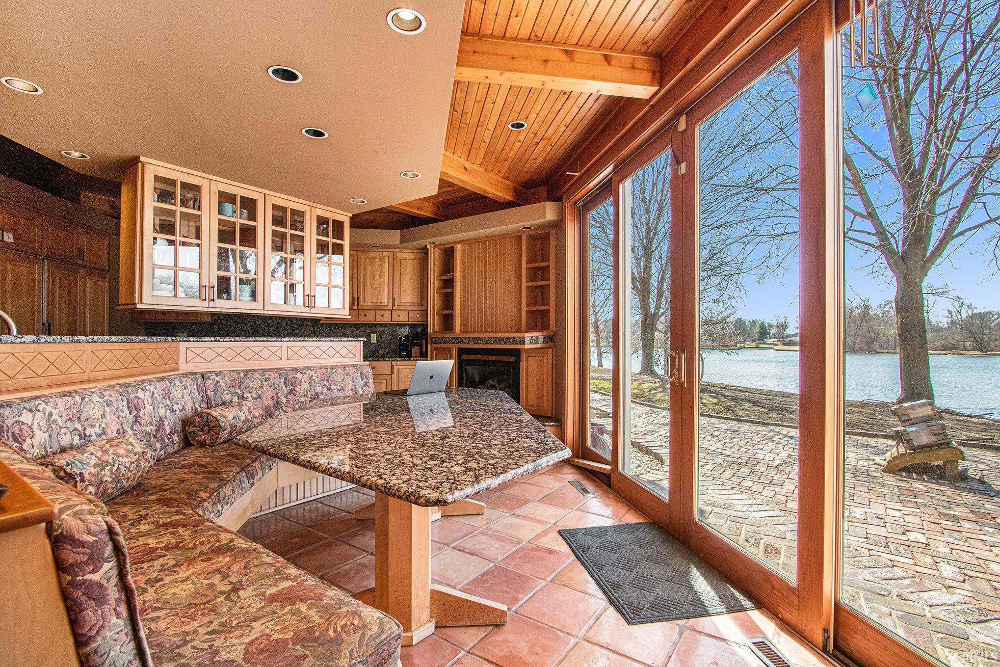 Photo 11 of 27 Quail Island