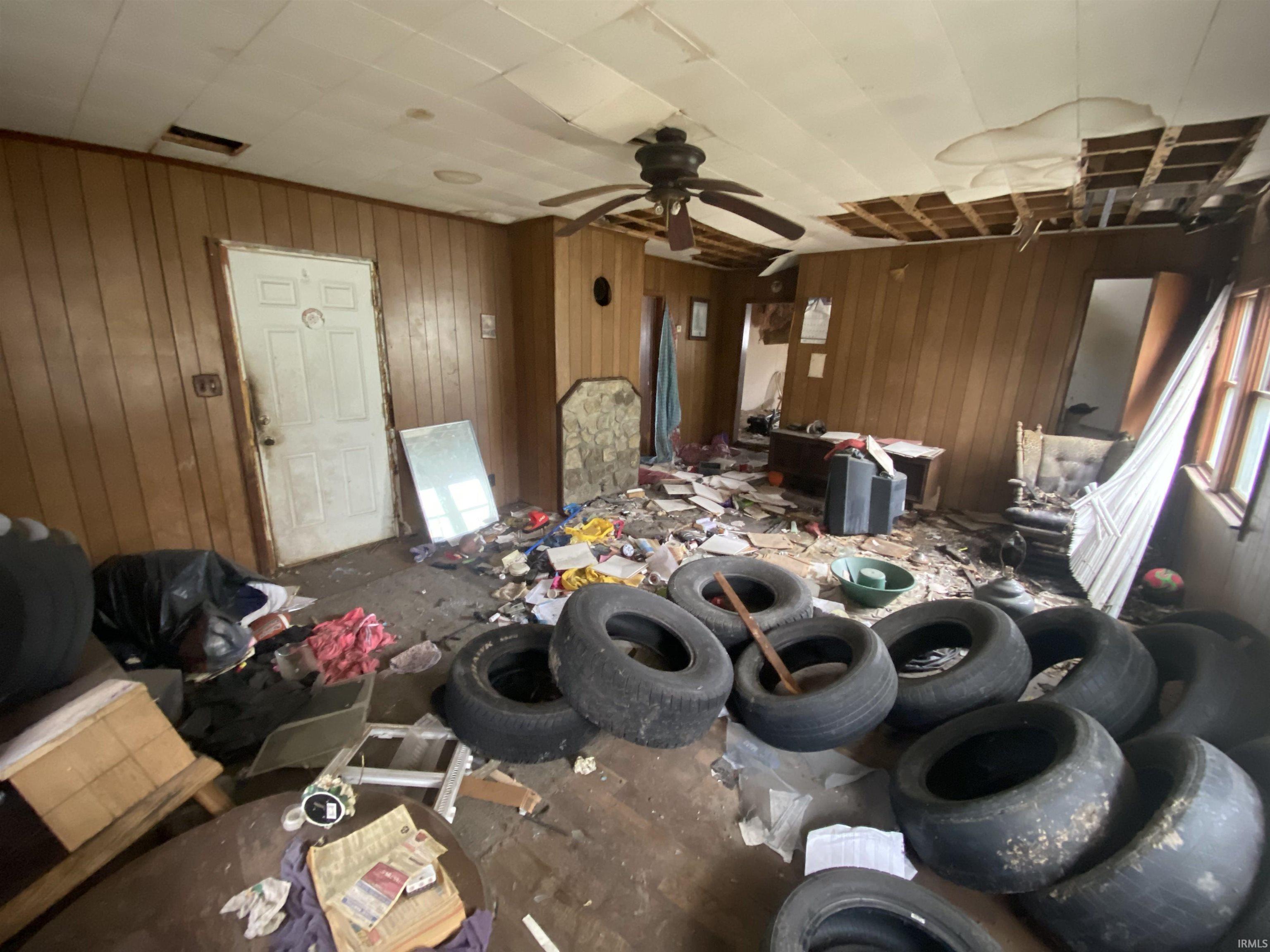 Homes for sale in Dunkirk, IN | 226 W Washington St, Dunkirk, IN 47336 | MLS# 202509775