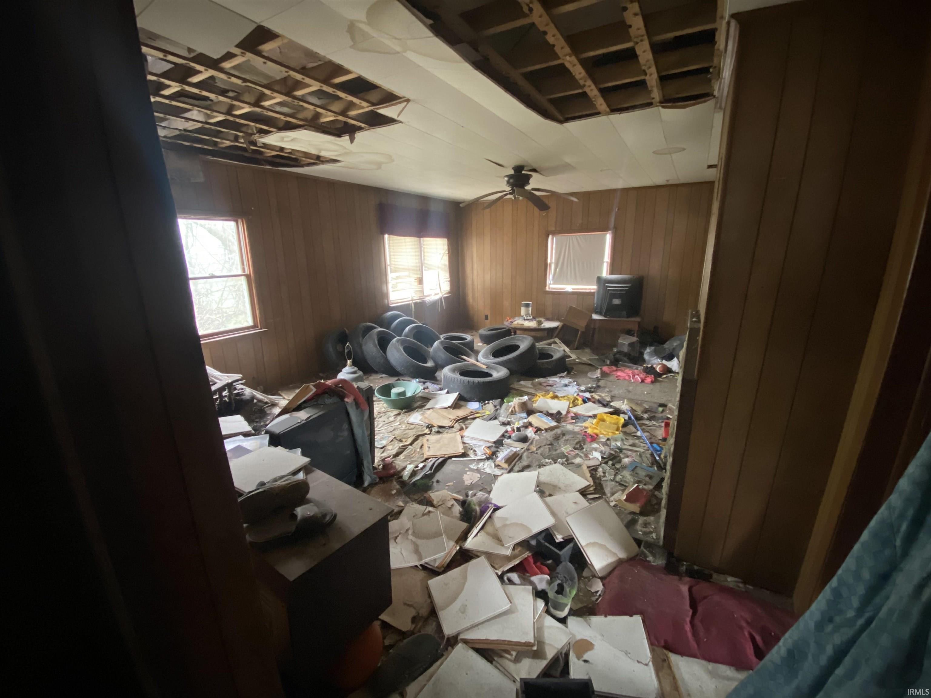 Homes for sale in Dunkirk, IN | 226 W Washington St, Dunkirk, IN 47336 | MLS# 202509775