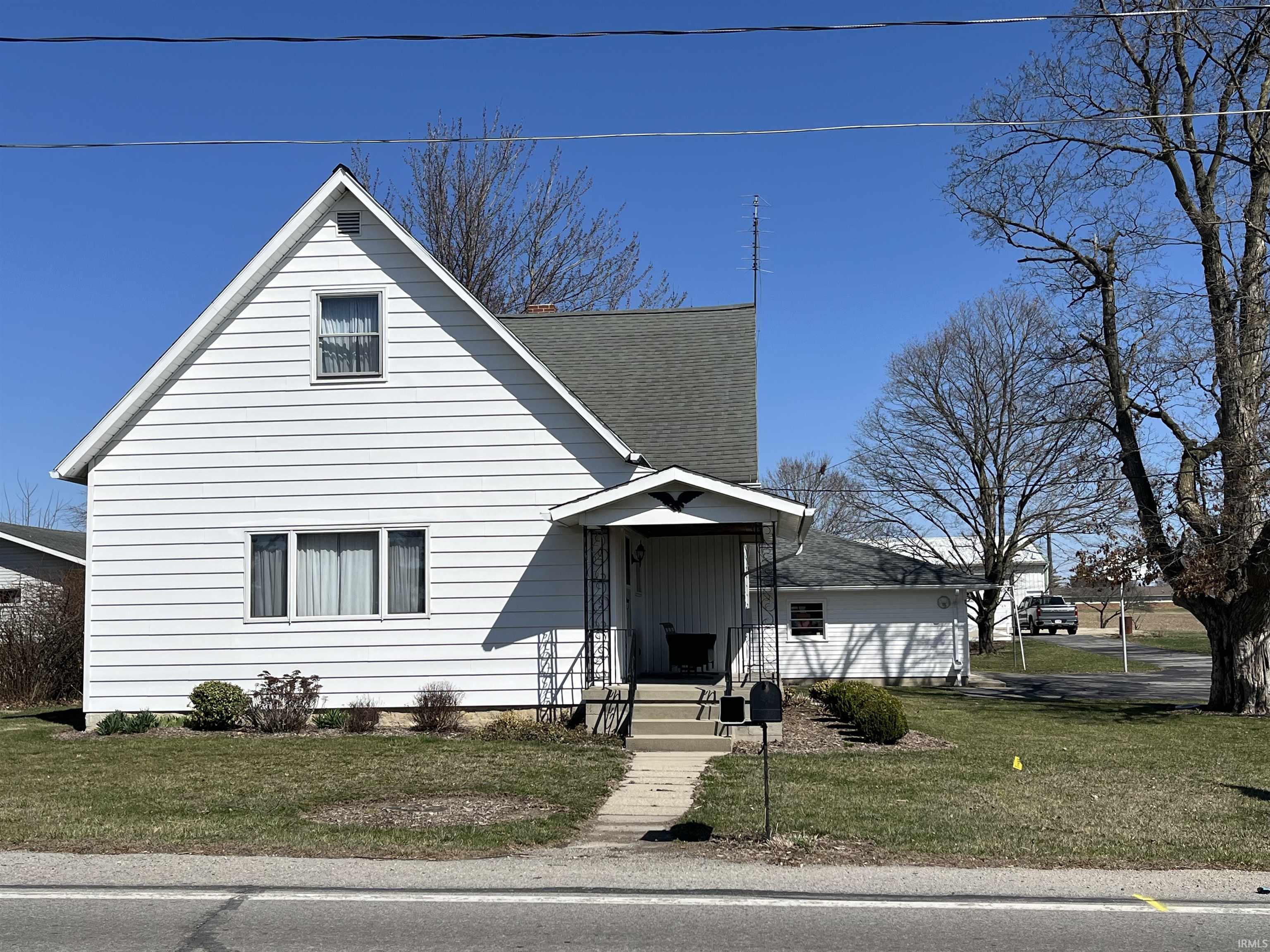 Photo 6 of 505 W Line Street