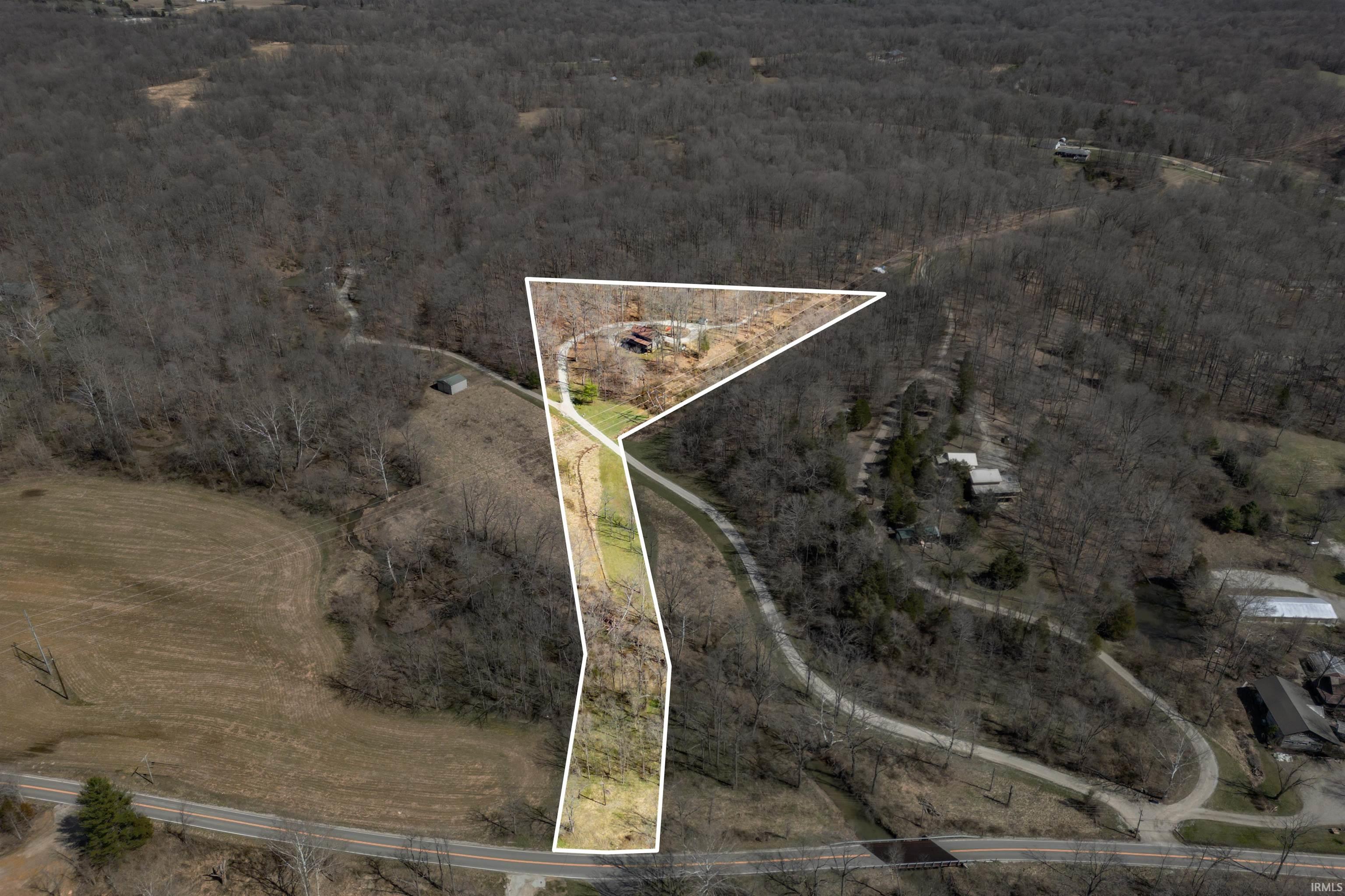 Homes for sale in Nashville, IN | 5175 Beanblossom Rd, Nashville, IN 47448 | MLS# 202509820