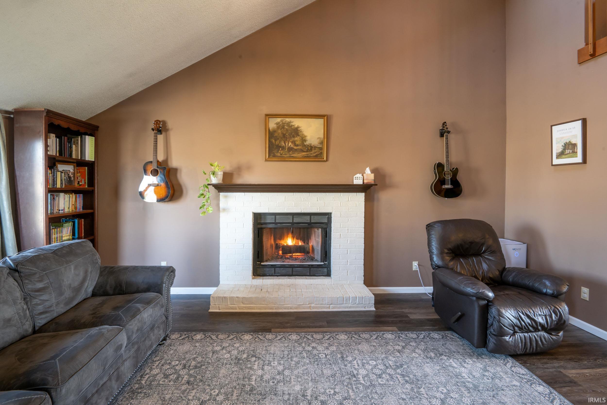 Photo 2 of 7902 D'andre Drive