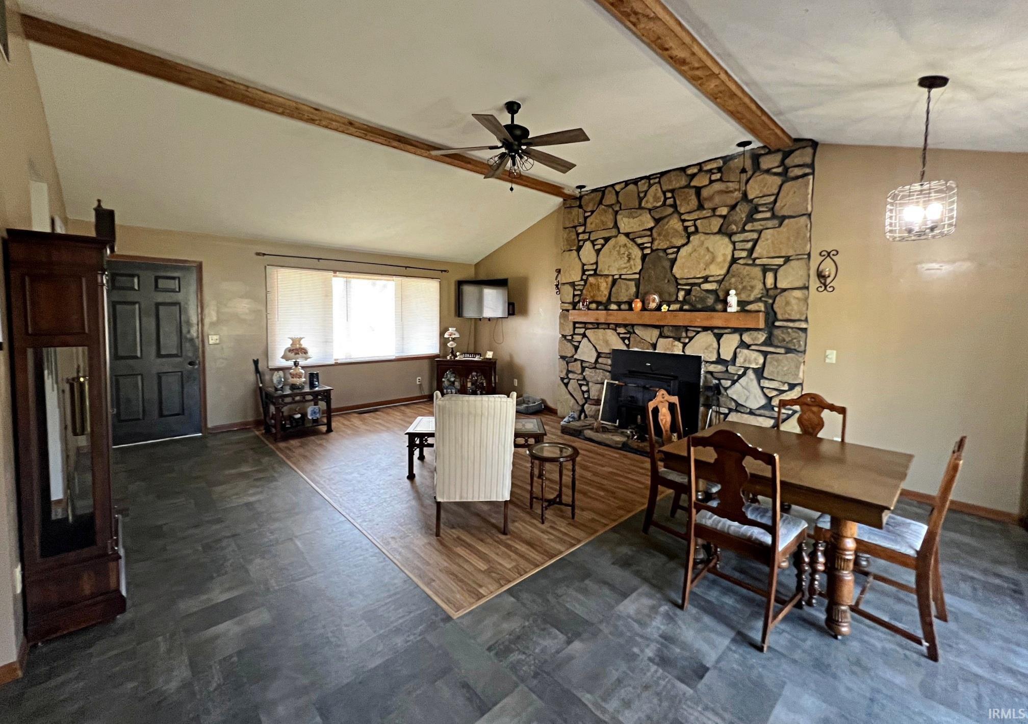 Homes for sale in Linton, IN | 13606 W Parker St, Linton, IN 47441 | MLS# 202509940