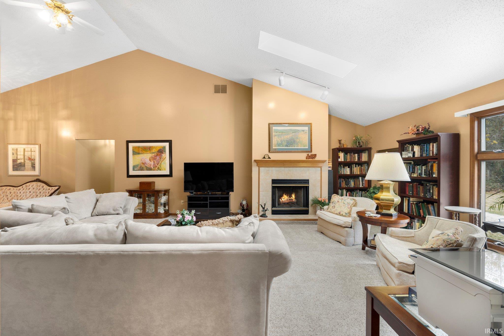 Photo 4 of 9520 Fireside Court
