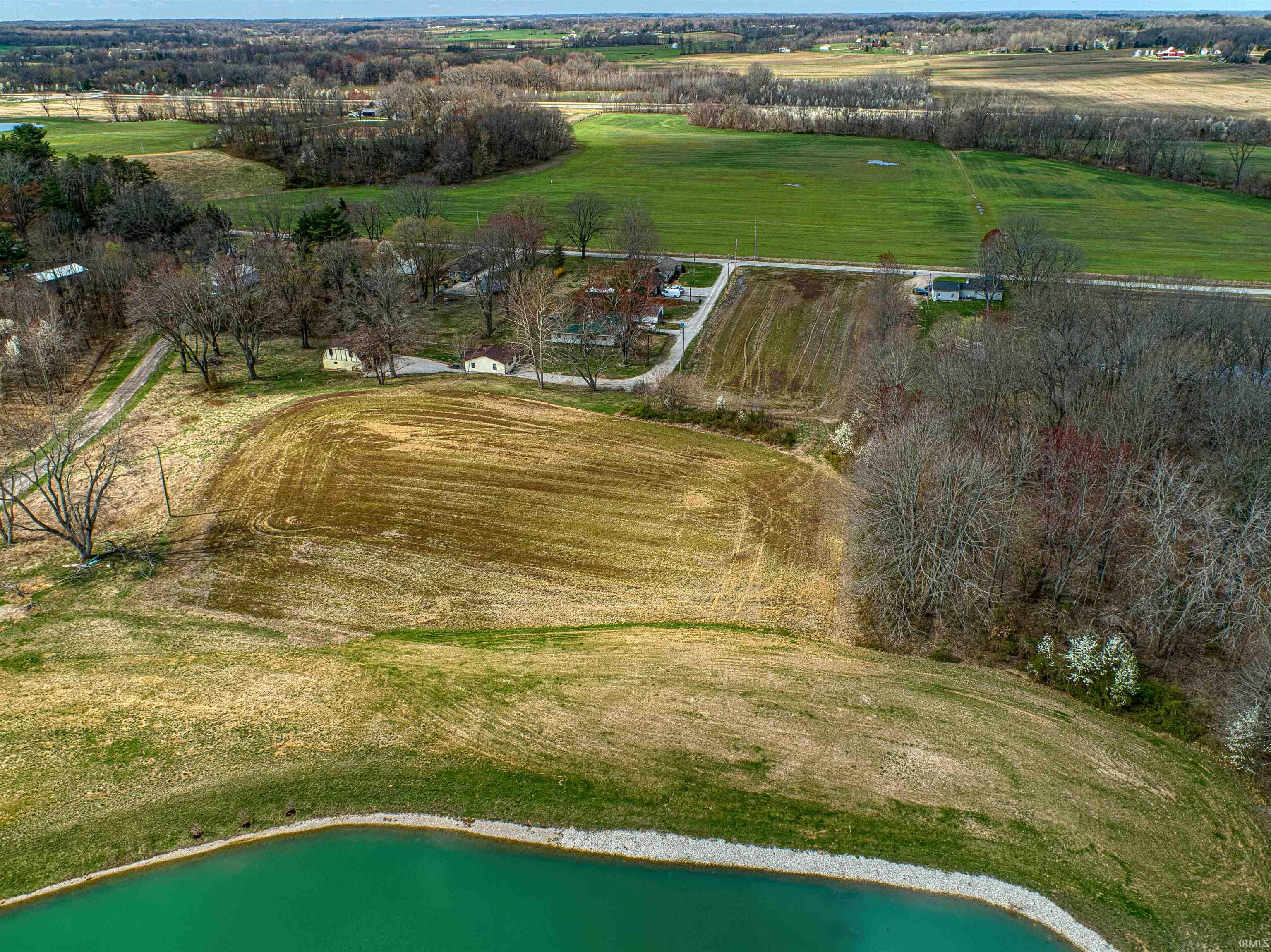 Homes for sale in Evansville, IN | 8131 Willett Dr, Evansville, IN 47720 | MLS# 202510033