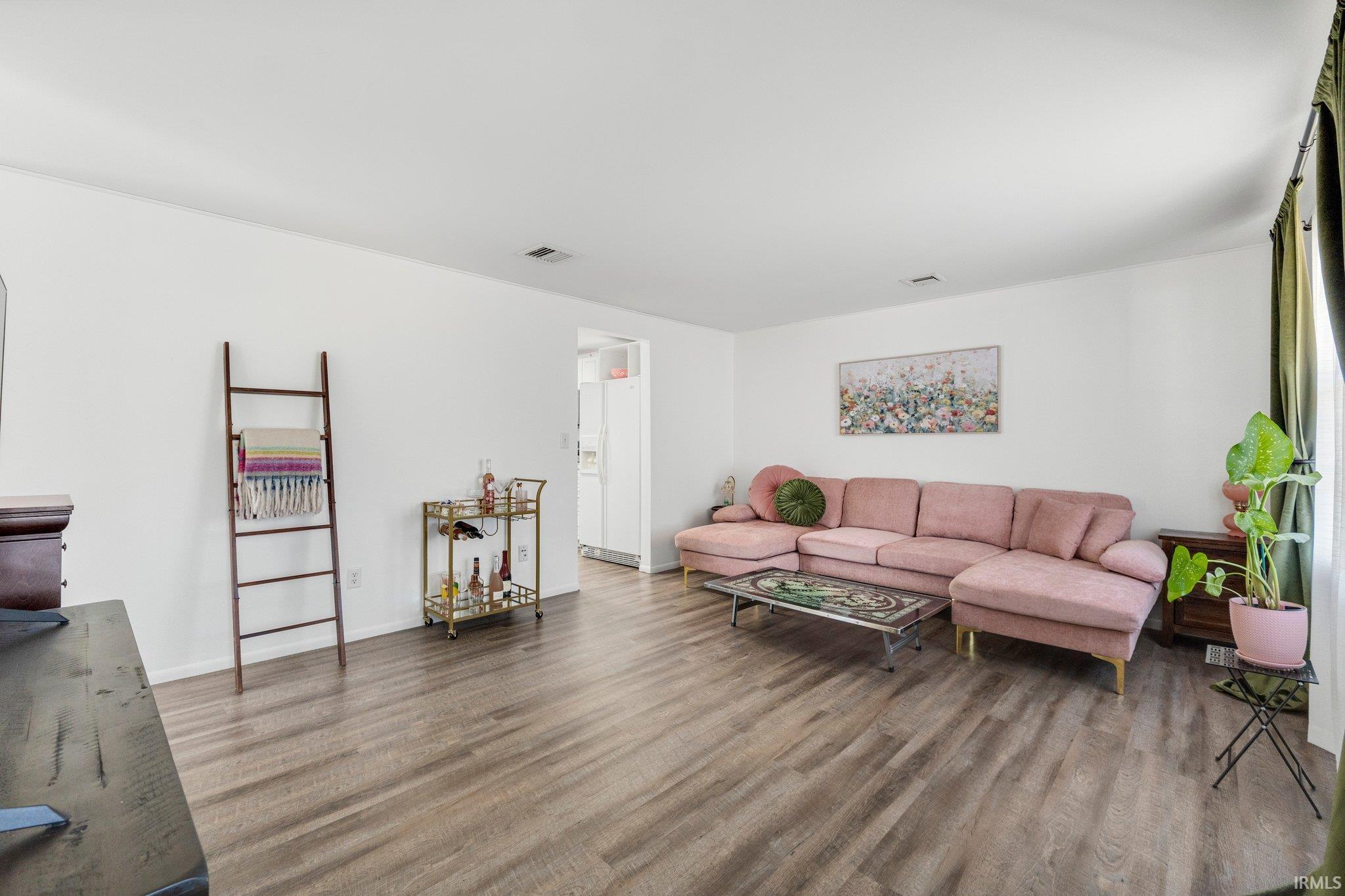 Photo 4 of 4605 Beechcrest Drive