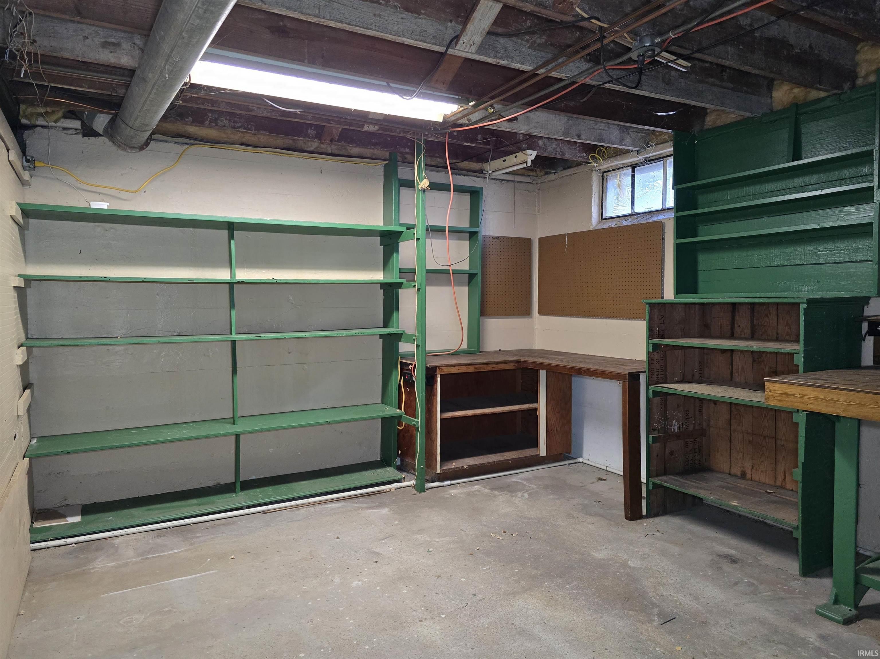 Photo 4 of 538 Clayton Avenue
