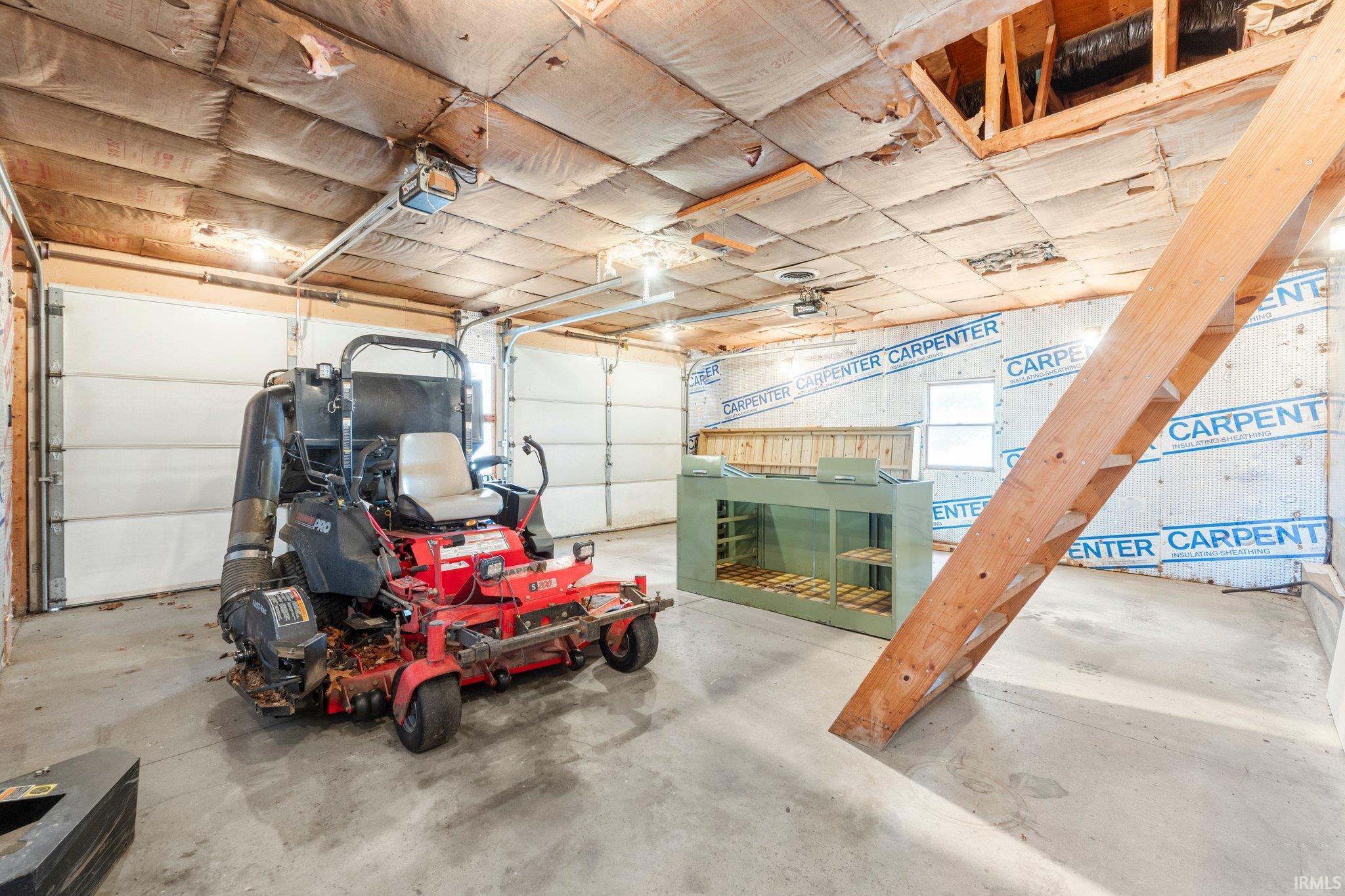 Access to bonus Area/ Loft