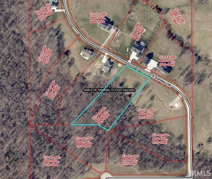 Homes for sale in Bloomington, IN | 2302 S Sunday Dr, Bloomington, IN 47403 | MLS# 202510341