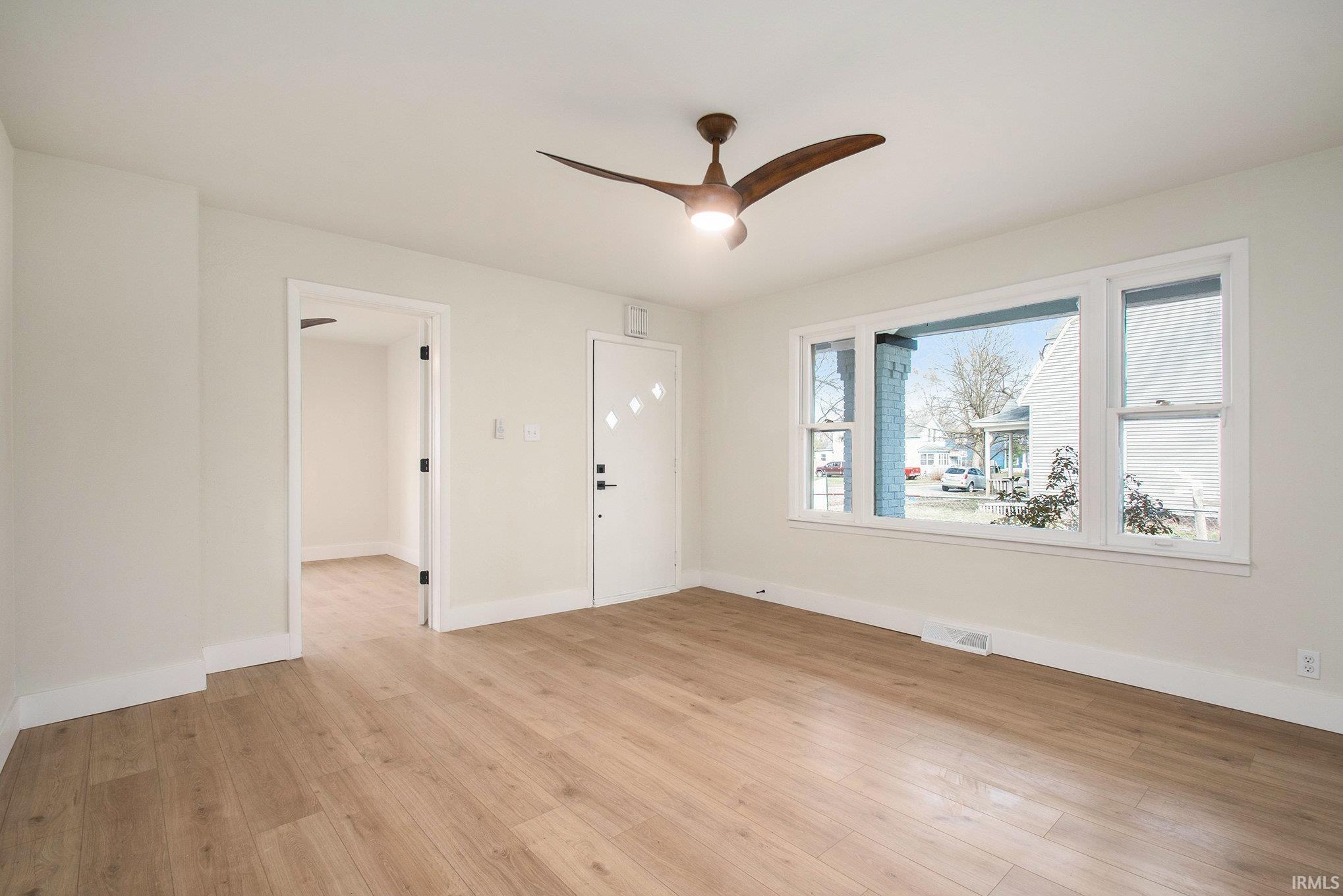 Homes for sale in South Bend, IN | 712 Blaine Ave, South Bend, IN 46616 | MLS# 202510342