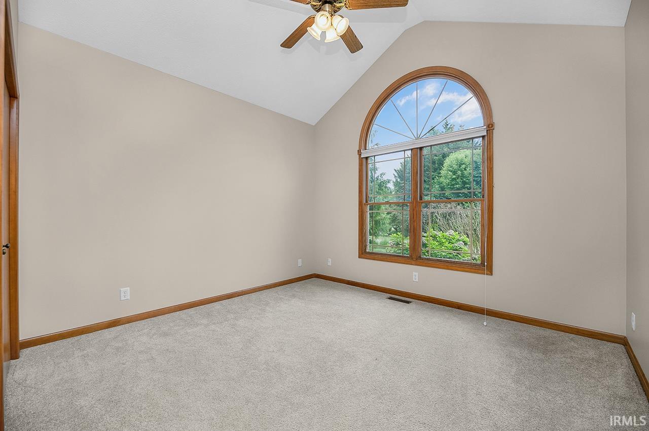 Photo 9 of 53958 Pheasant Ridge Dr