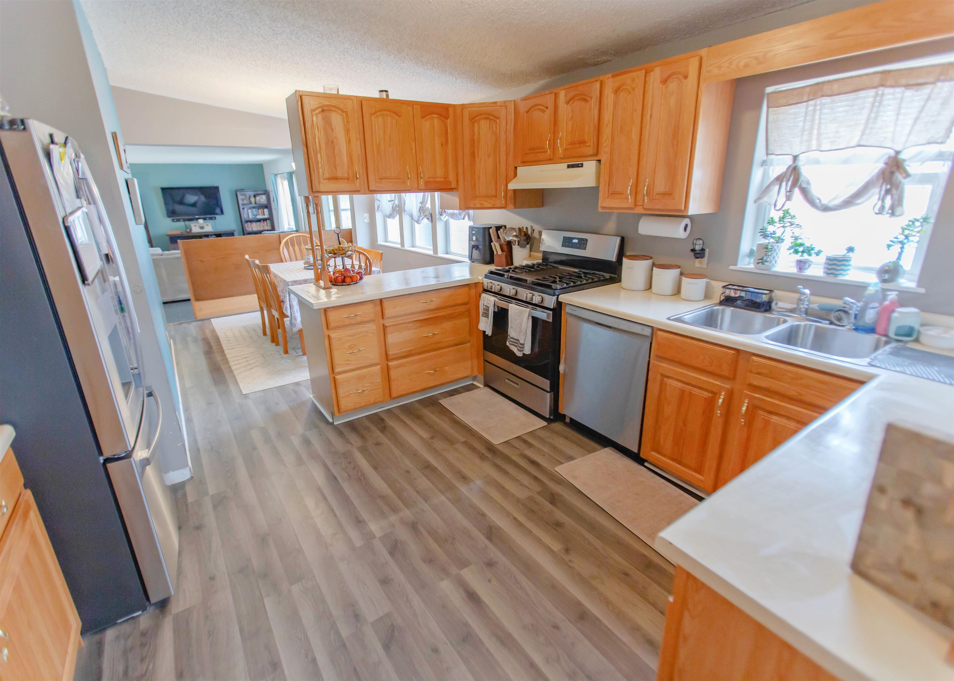 Photo 13 of 2867 N State Rd 827