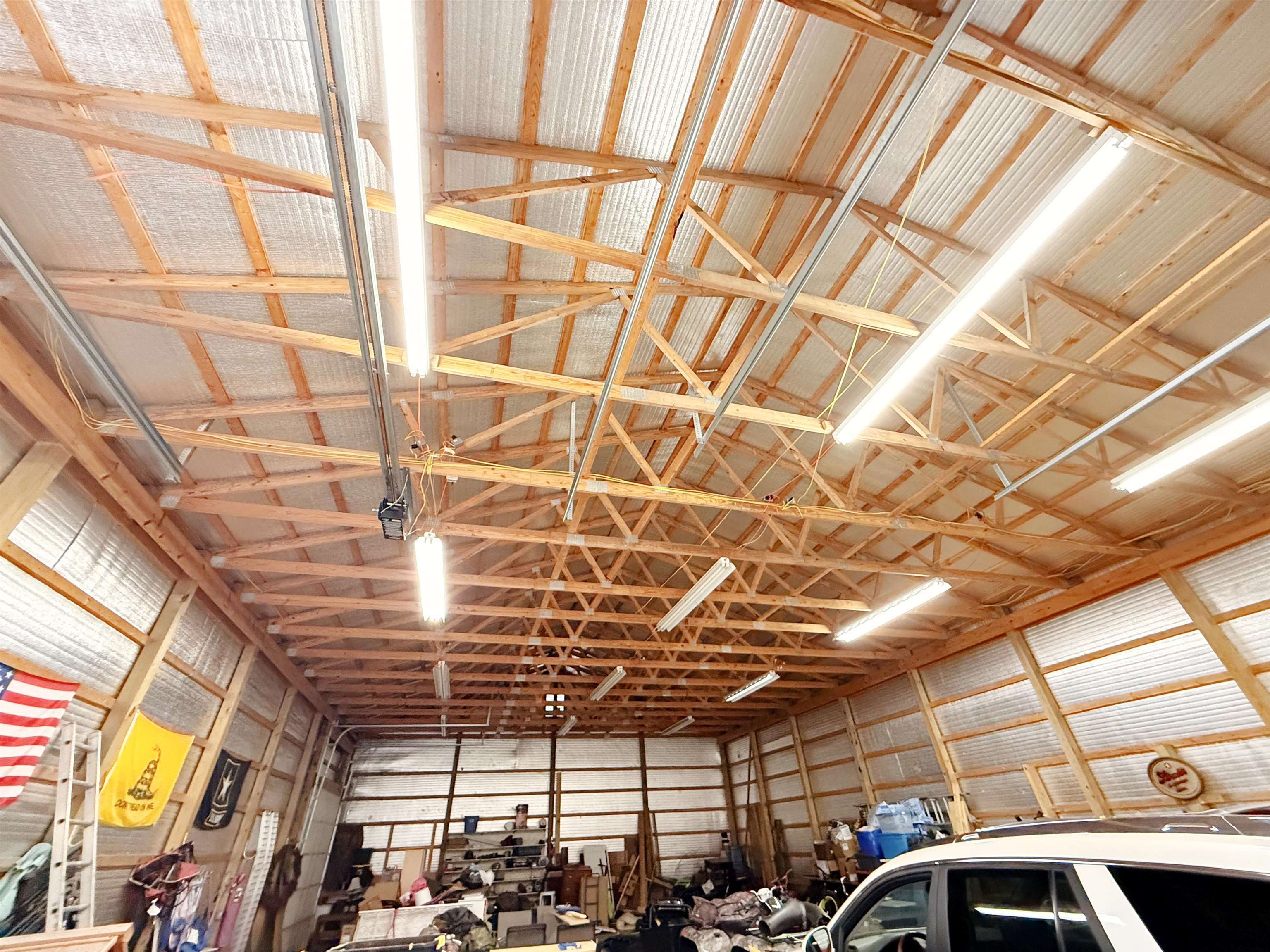 Photo 4 of 2867 N State Rd 827
