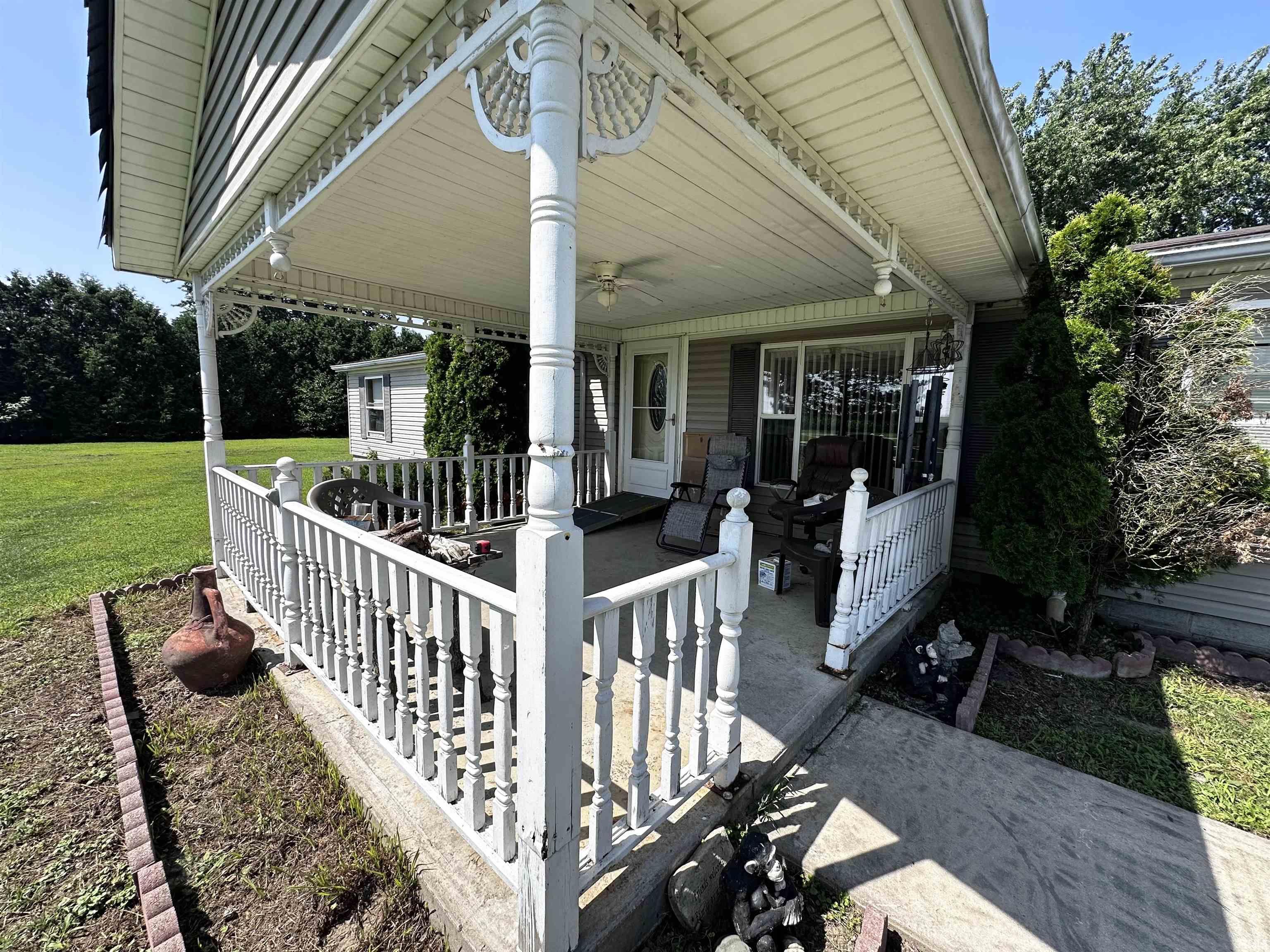 Homes for sale in Galveston, IN | 8214 S County Road 1100 E Road, Galveston, IN 46932 | MLS# 202510381