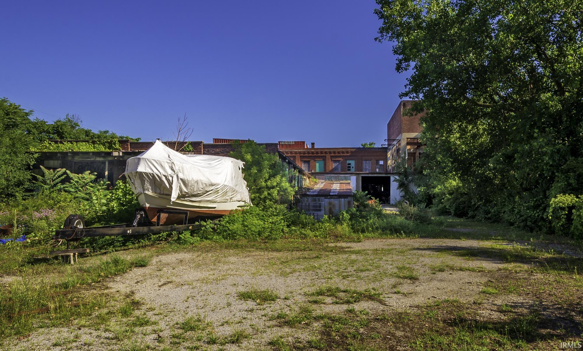 Photo 6 of 506 Edgerton Avenue
