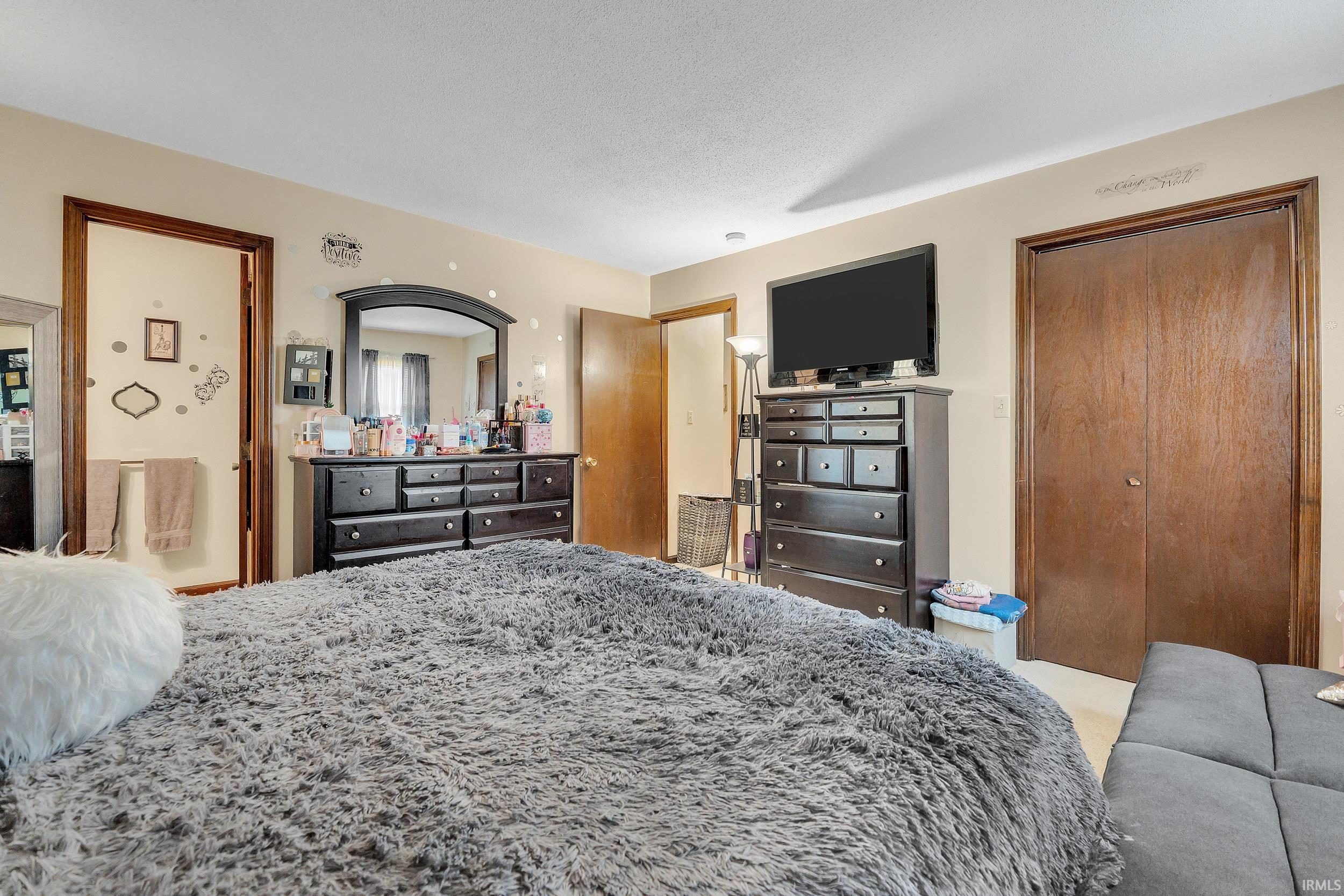 Photo 19 of 6910 Malvern Drive