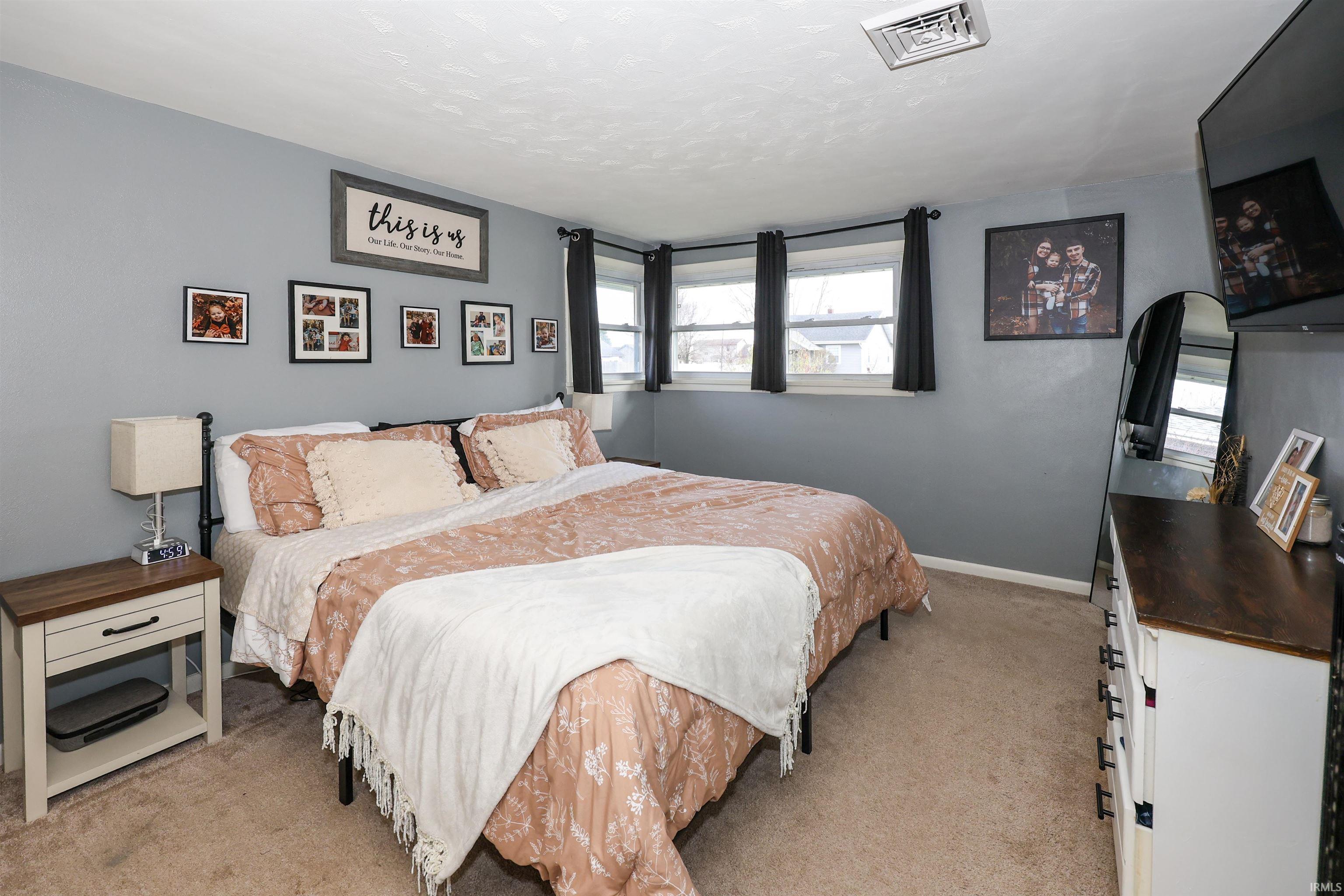 Photo 14 of 11633 Hoagland Road