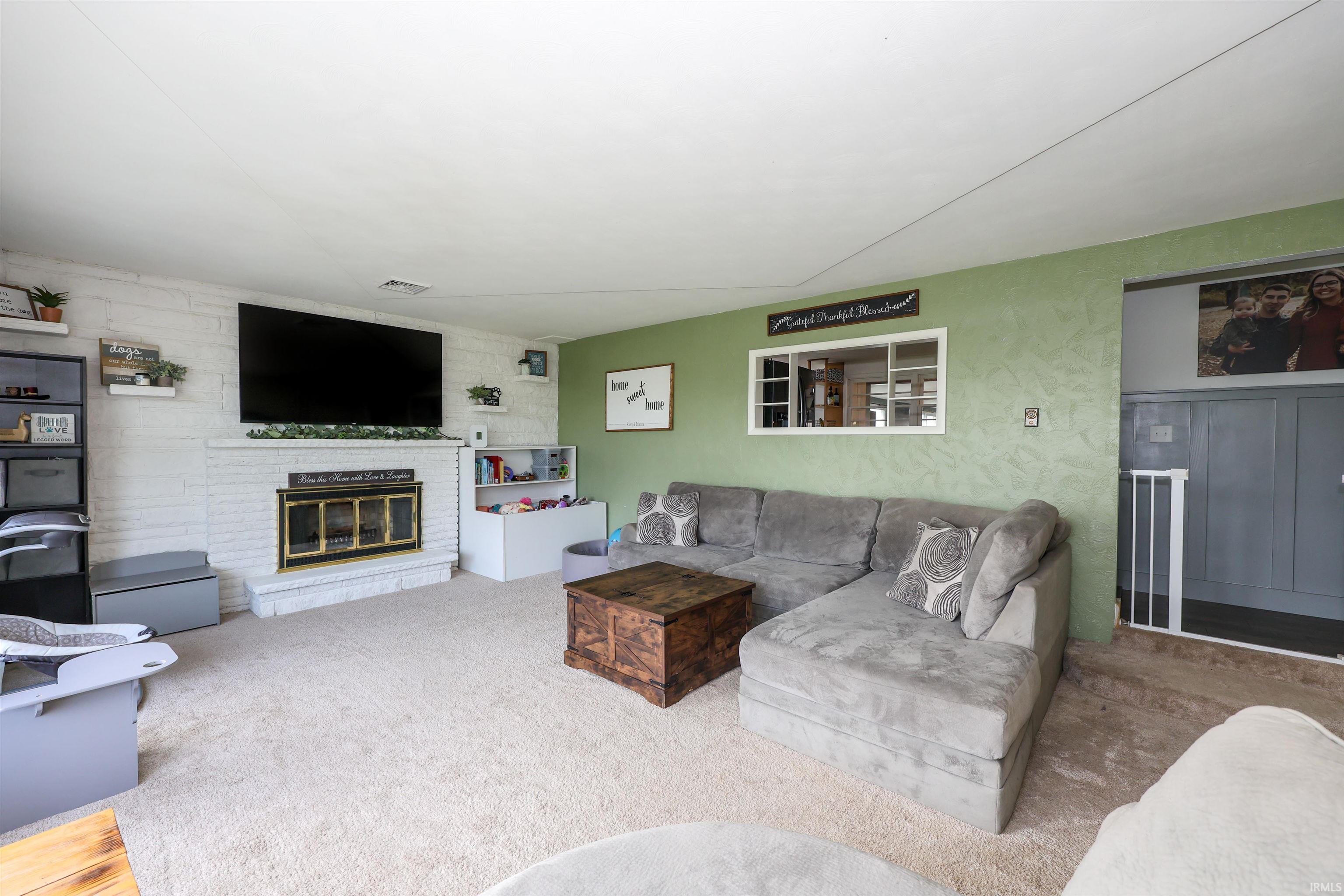 Photo 18 of 11633 Hoagland Road