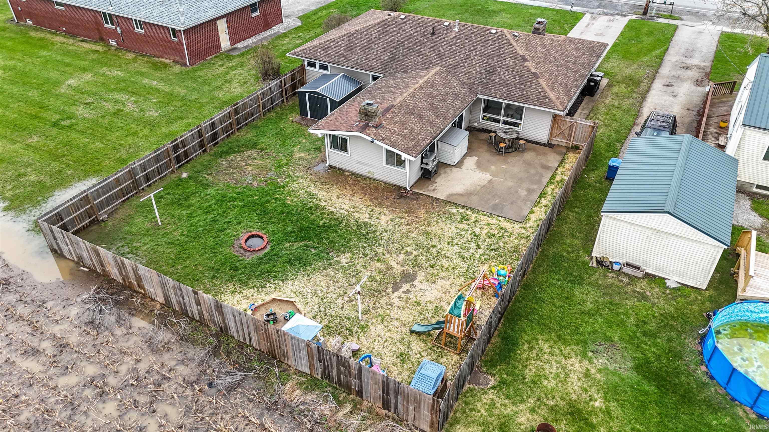Photo 3 of 11633 Hoagland Road