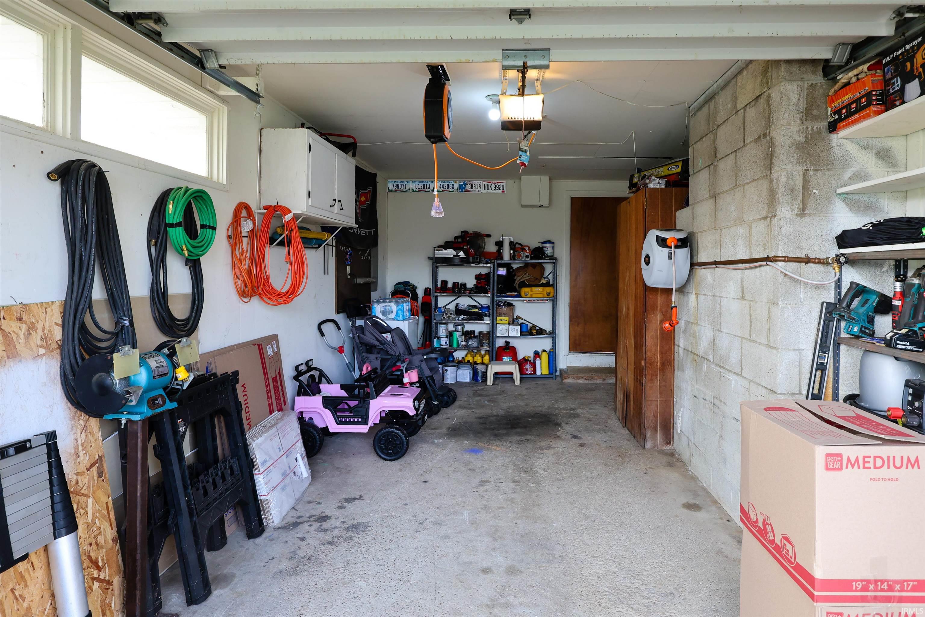 Photo 34 of 11633 Hoagland Road