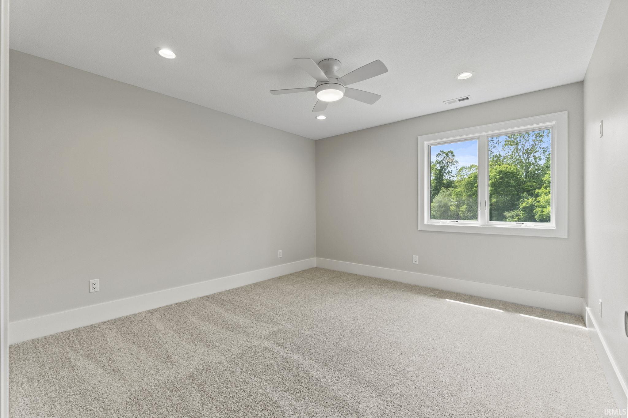 Photo 31 of 1801 Golfview Drive