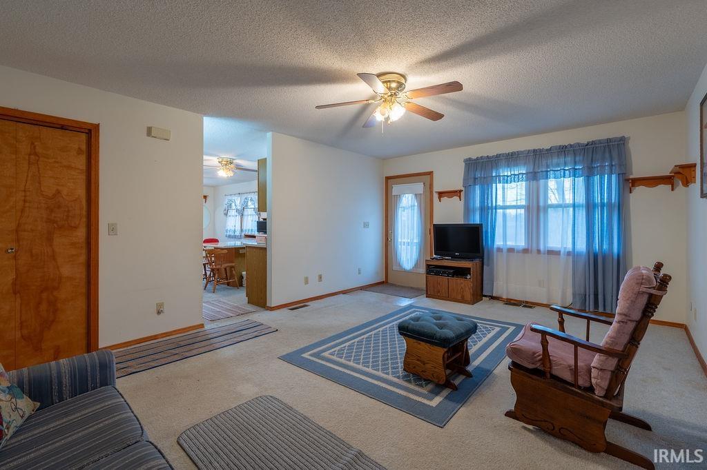 Photo 8 of 9936 W 200 S Road