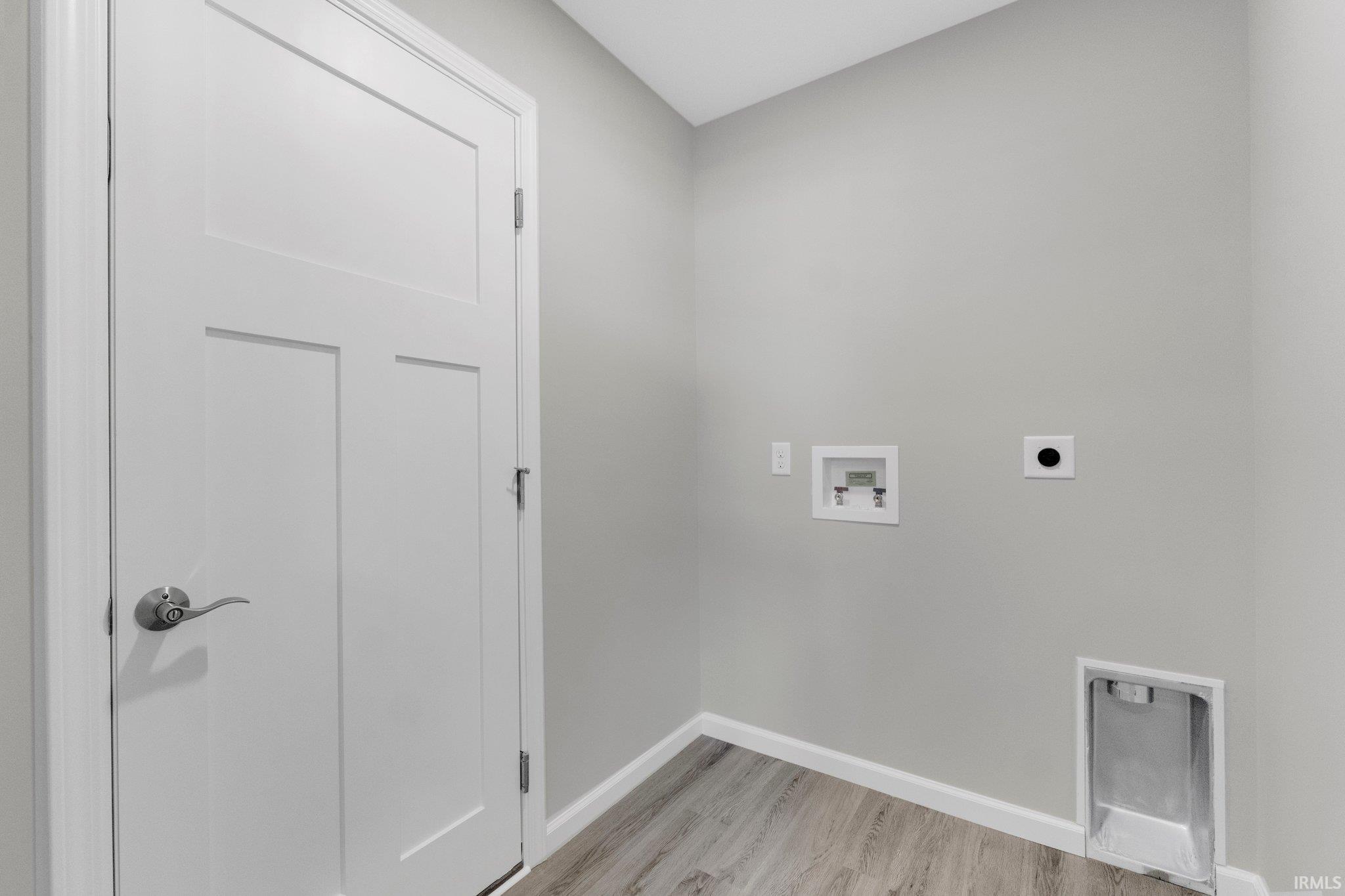 Photo 16 of 4864 Windrow Way