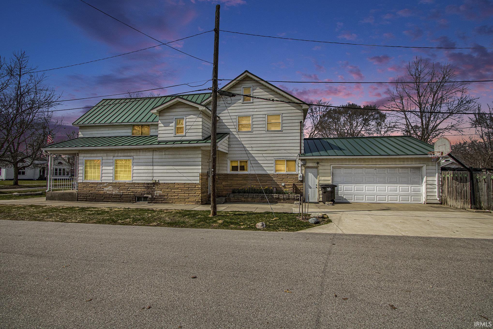 Photo 1 of 1134 Edwardsburg Avenue