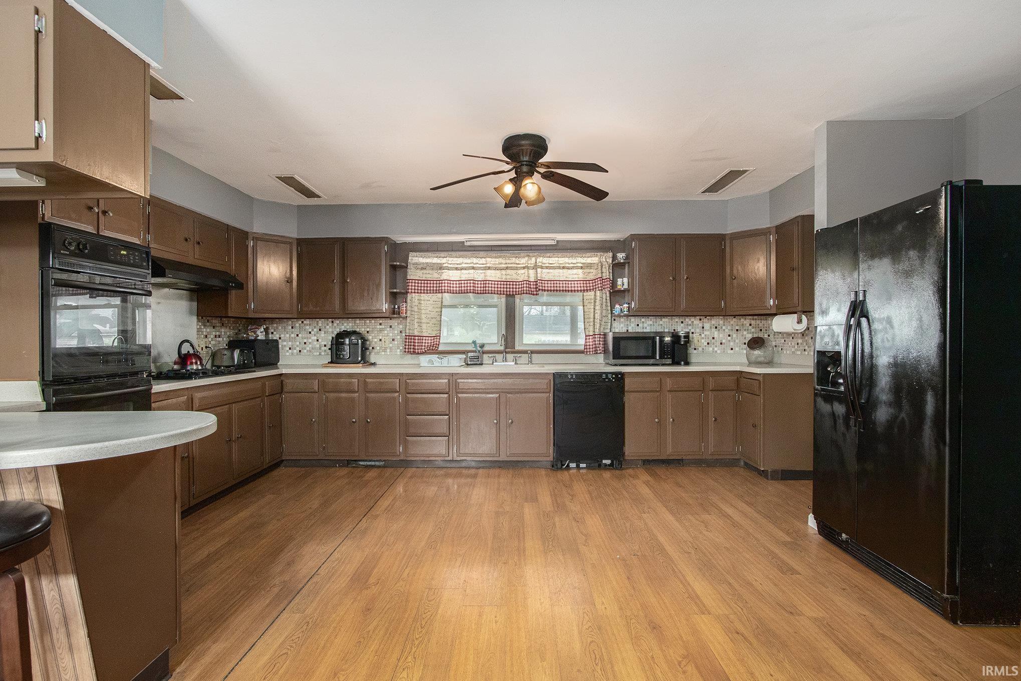 Photo 9 of 1134 Edwardsburg Avenue