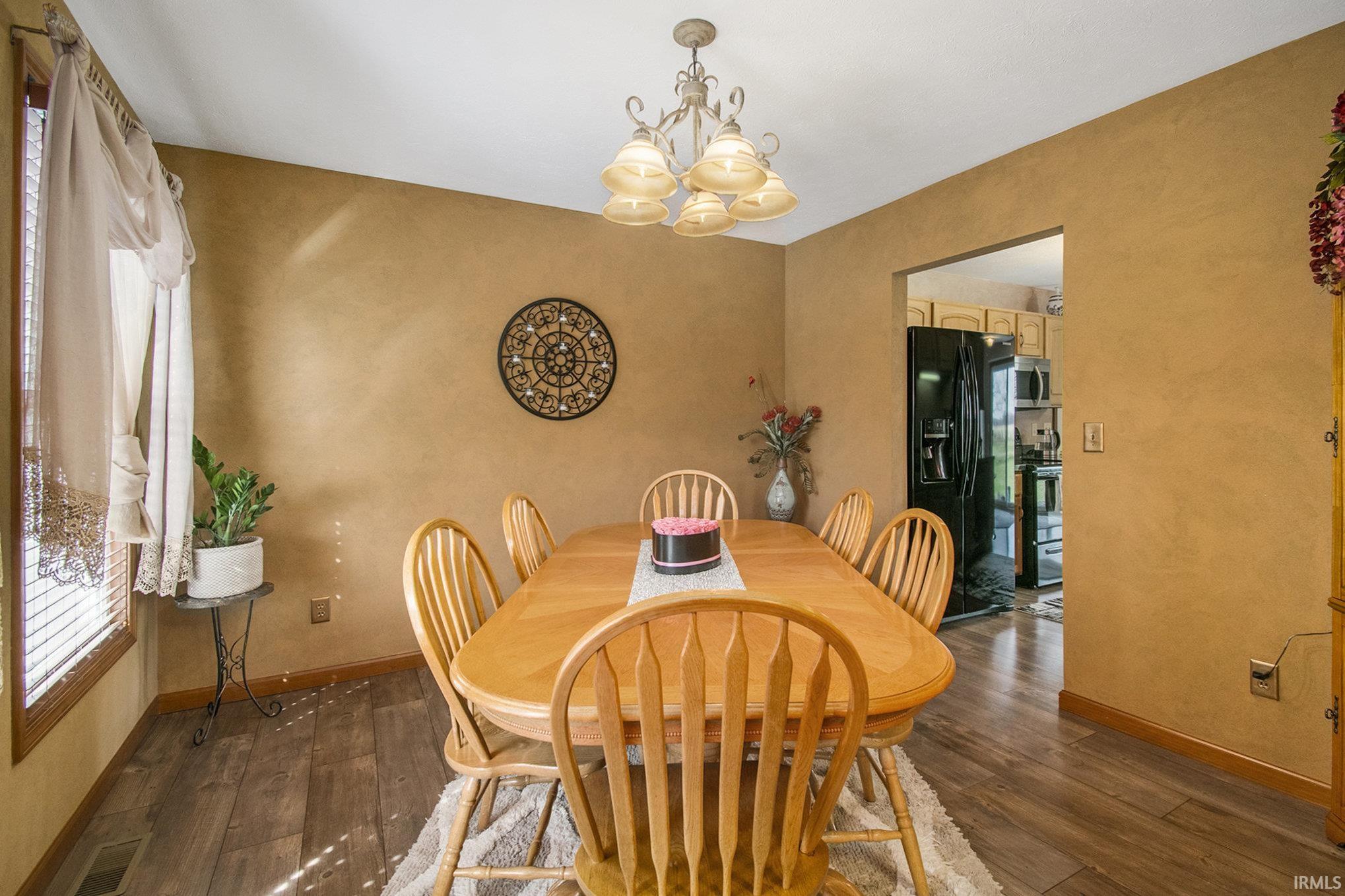 Photo 11 of 58544 St Marys Lane