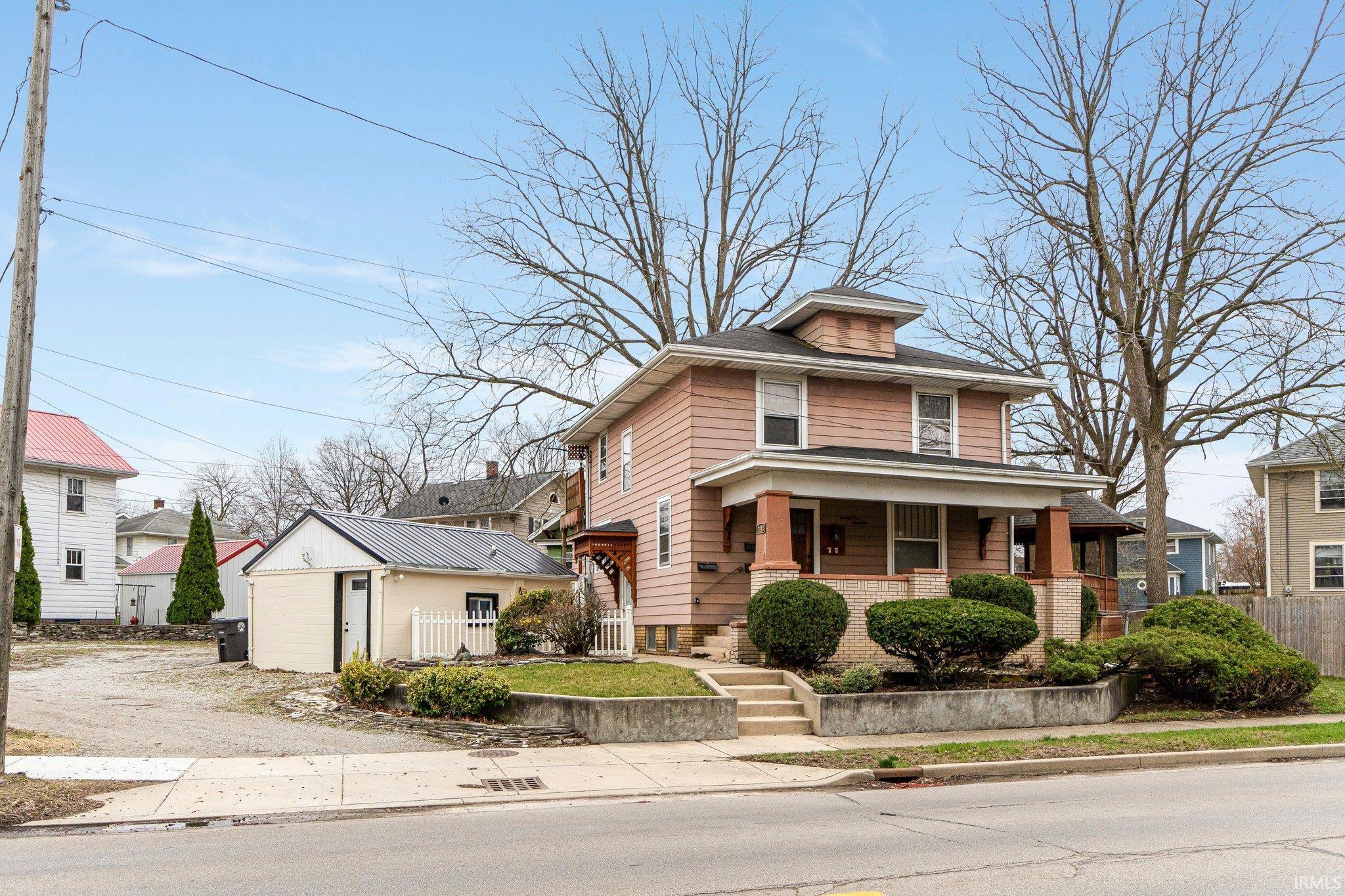 Photo 1 of 2418 Crescent Avenue