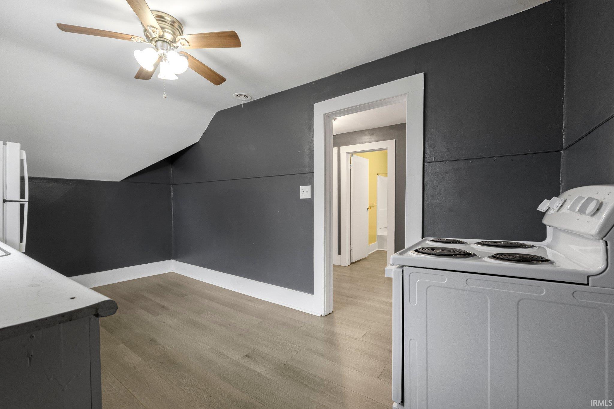 Photo 23 of 209 E 17Th Street
