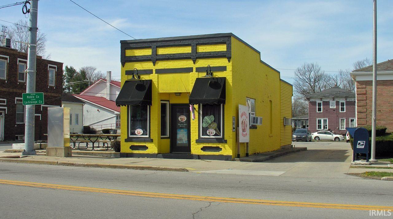 Photo 0 of 103 N Main Street
