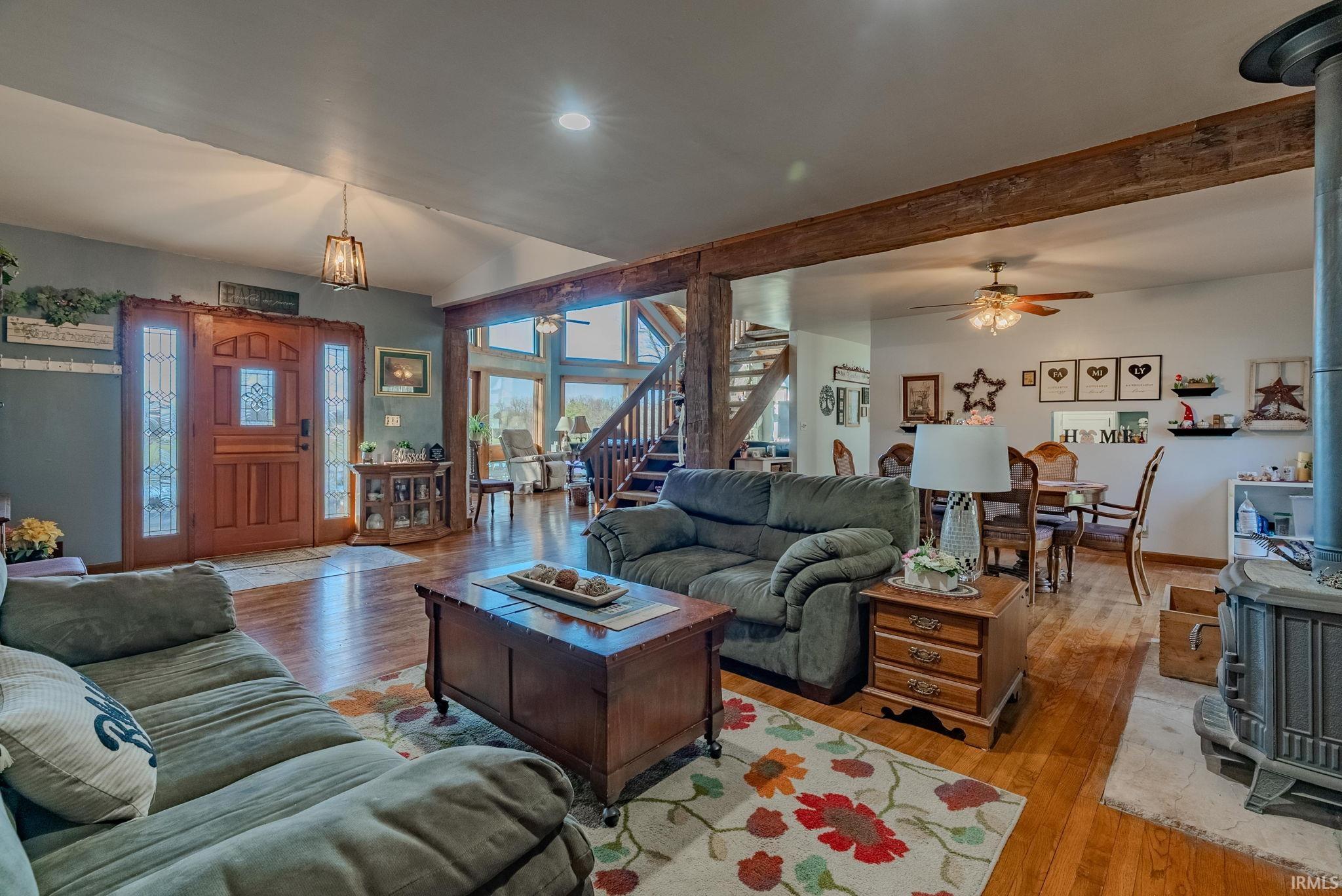 Photo 4 of 1536 S Riverwood Drive