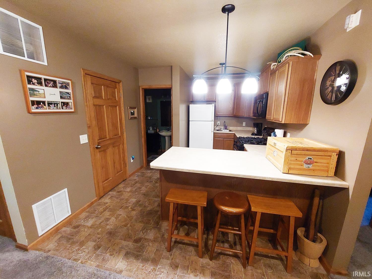 Photo 17 of 9487 FALCON Way