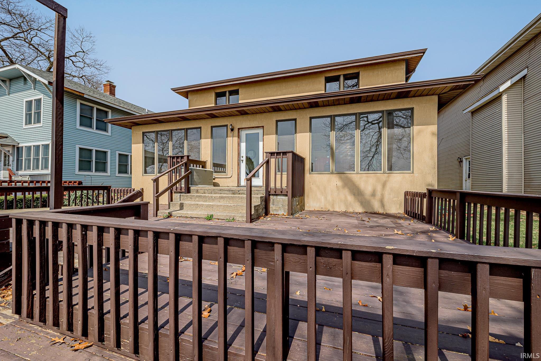 8241 E Wade Lane