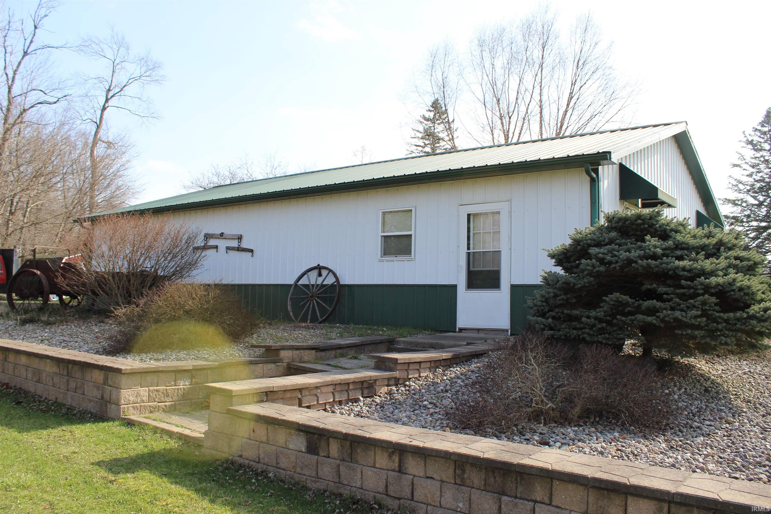 Photo 12 of 2550 S Golden Lake Rd