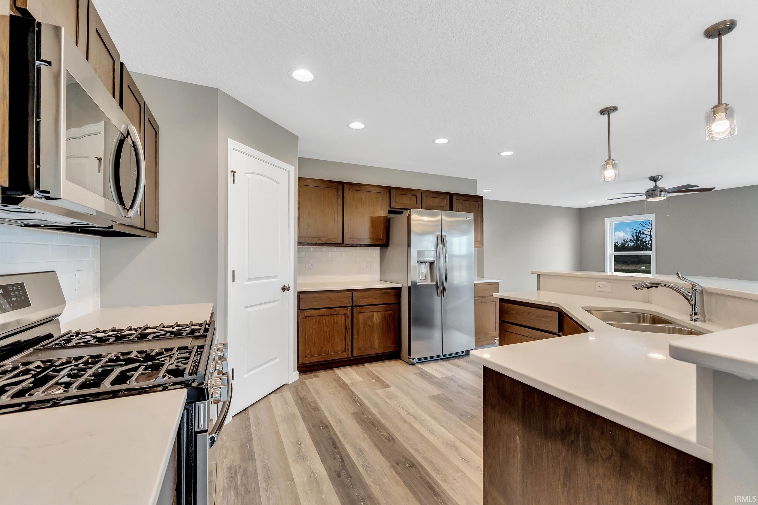 Photo 4 of 10299 Tirian Place