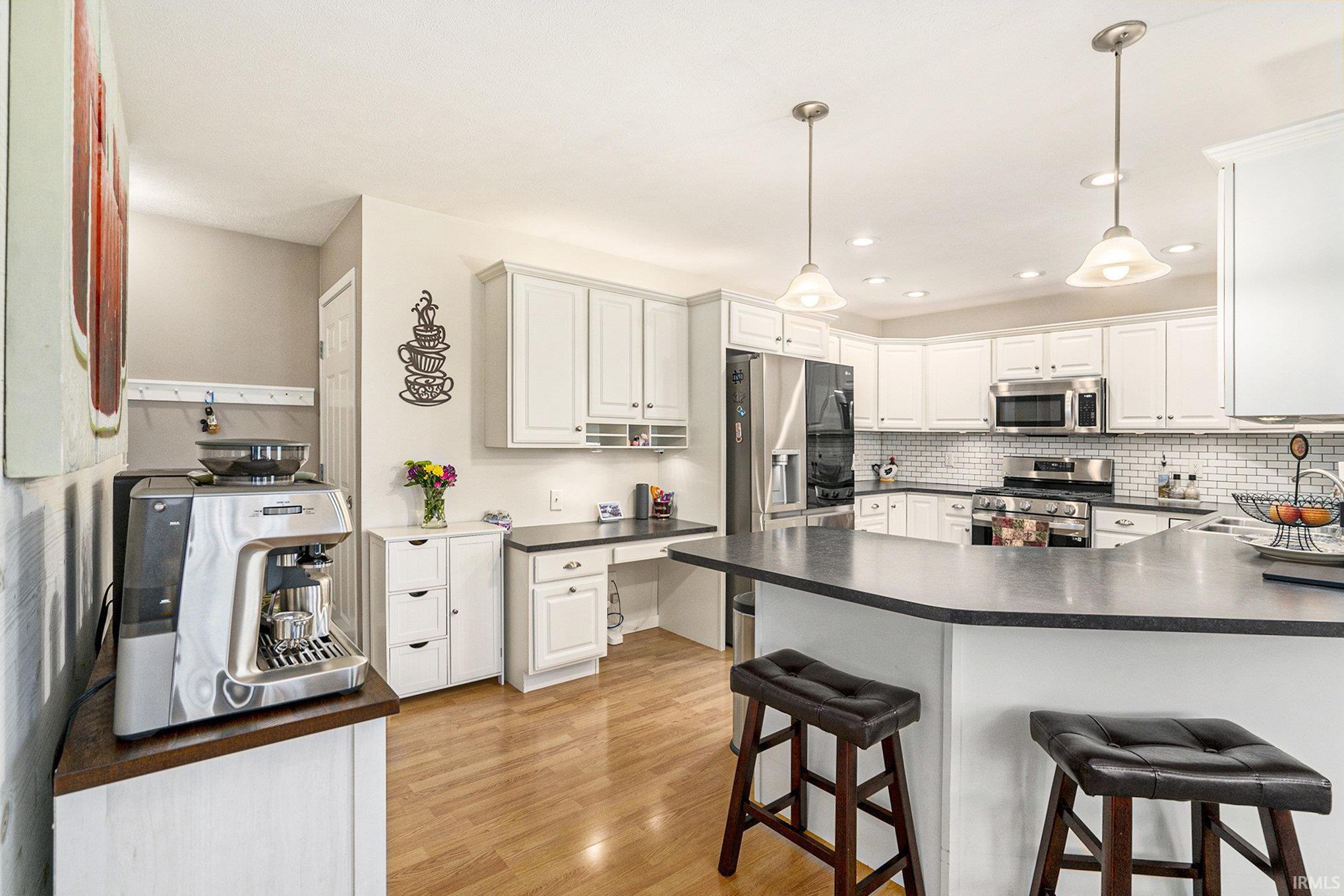 Photo 6 of 13745 Ranier Drive