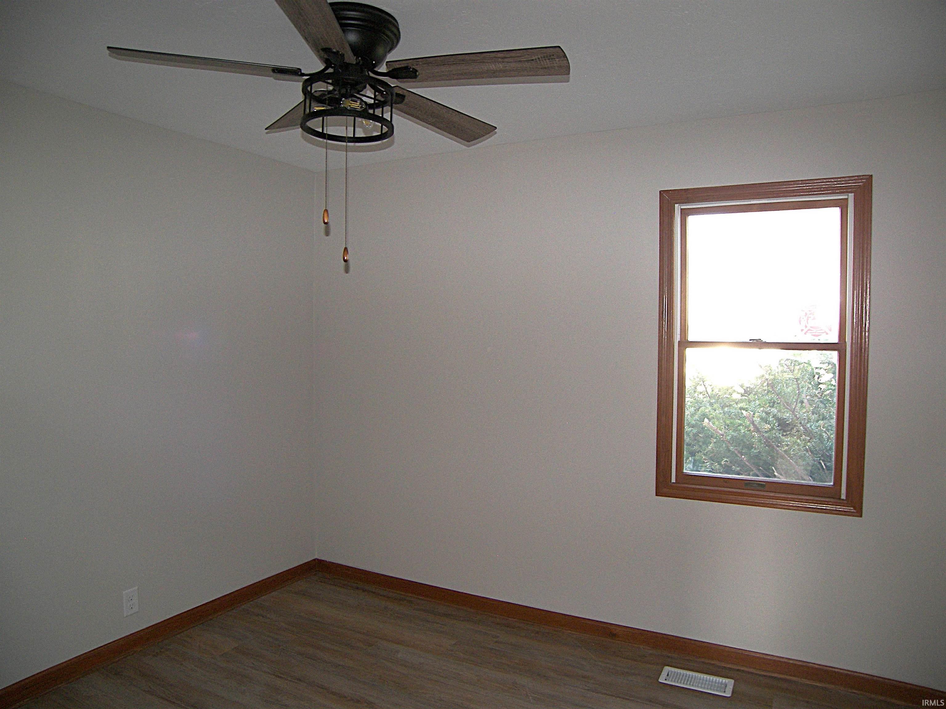 Photo 16 of 2605 E Beech Avenue