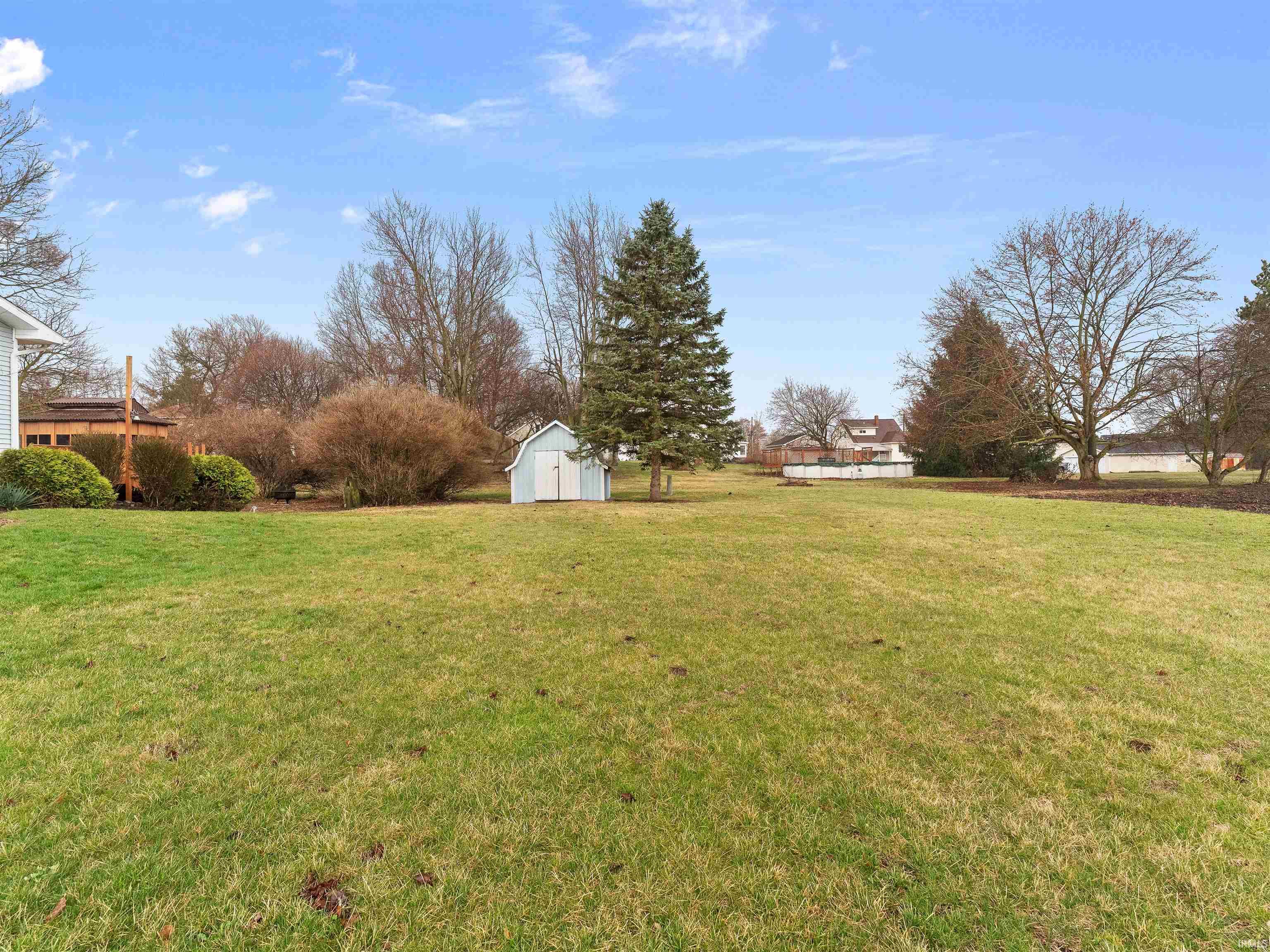 Photo 31 of 2335 Edgerton Street